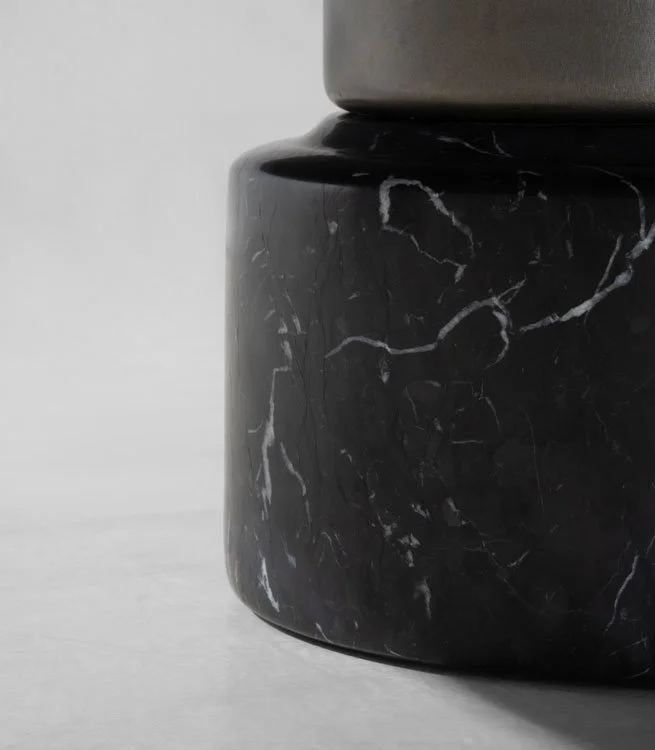 torus-table-black-marble-detail-la-grange-interiors-2.jpg