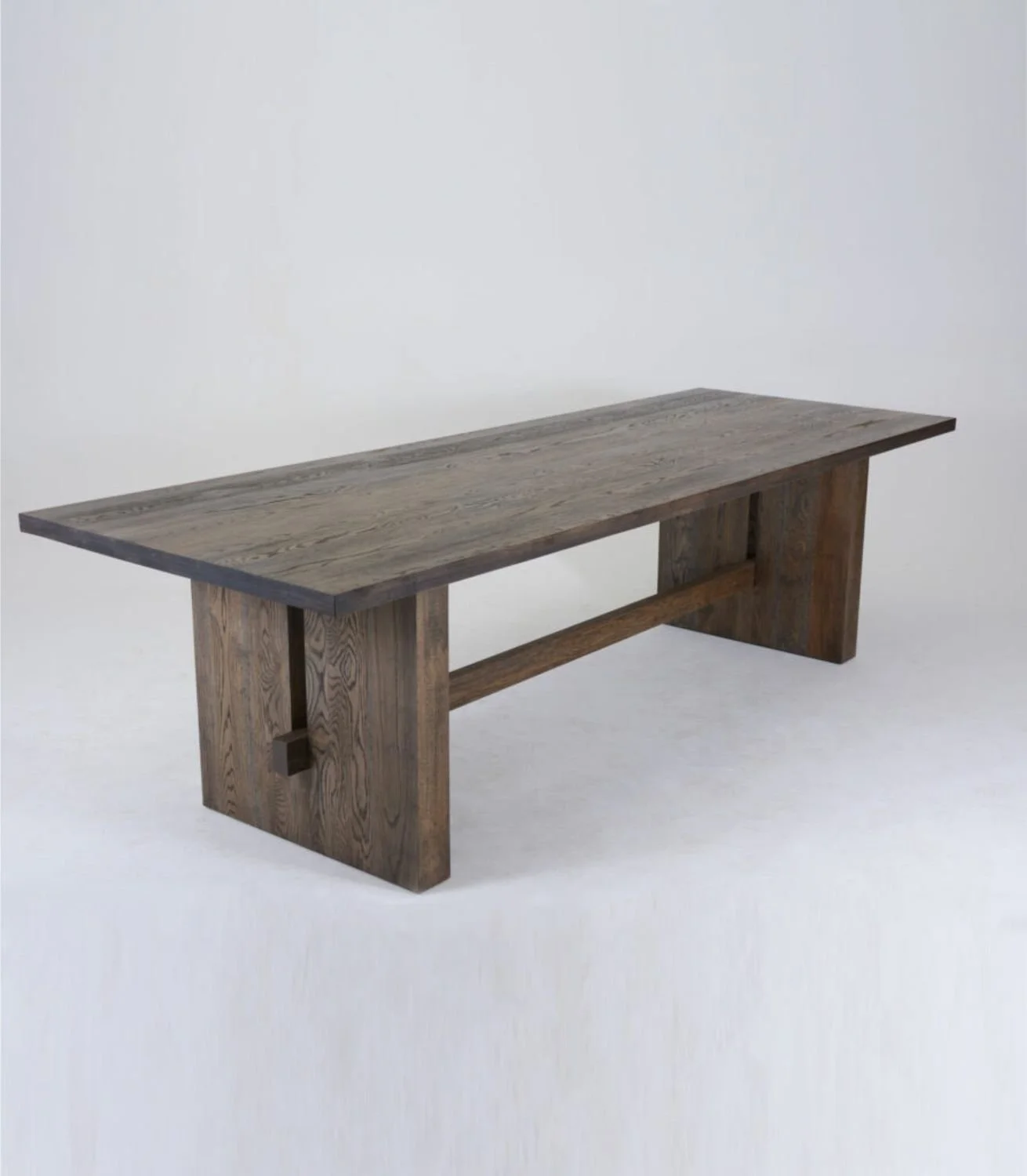 ed-dining-table-solid-french-oak-brass-insert-2.8m (1).jpg