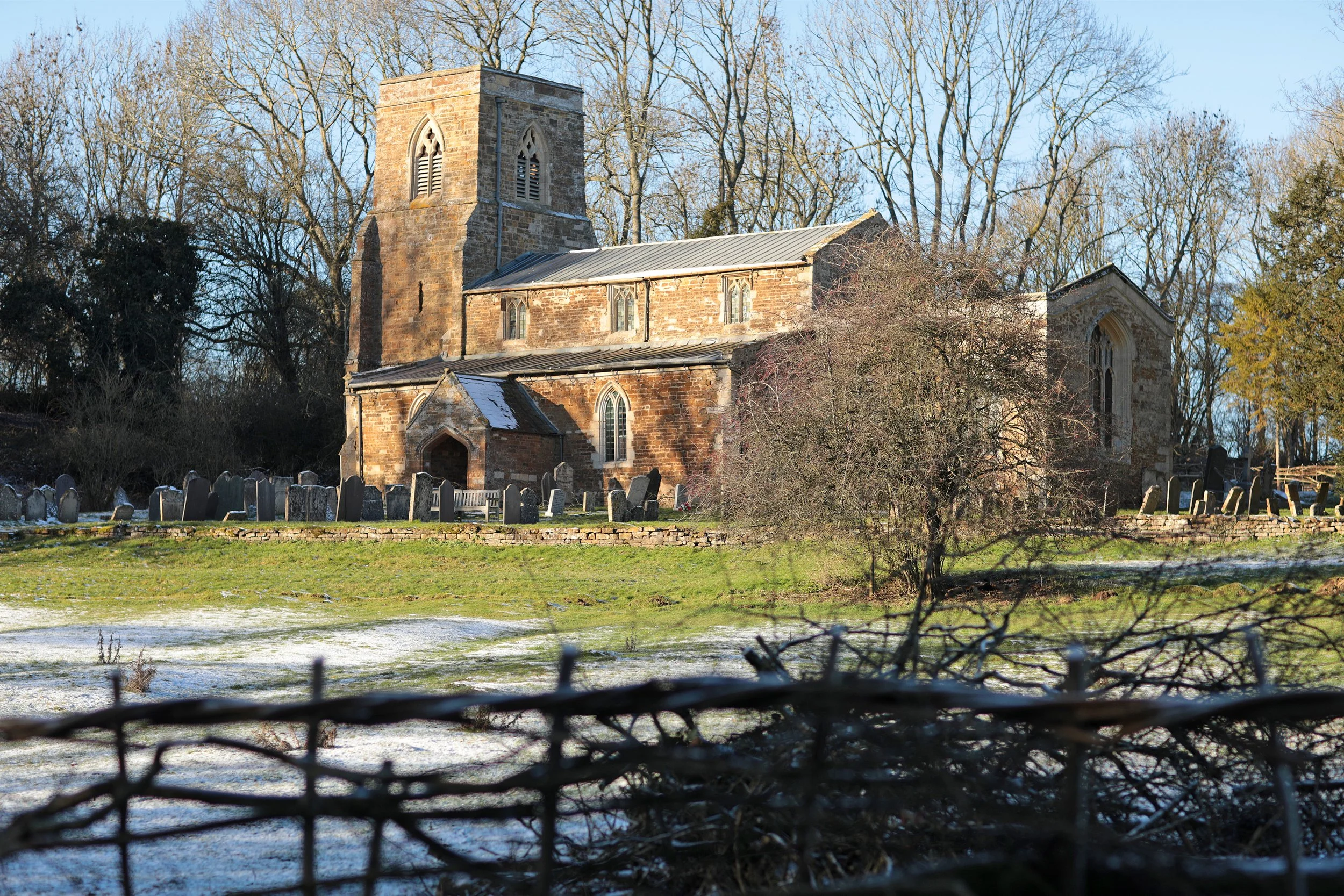 Defender Country__0011_Layer 6.jpg