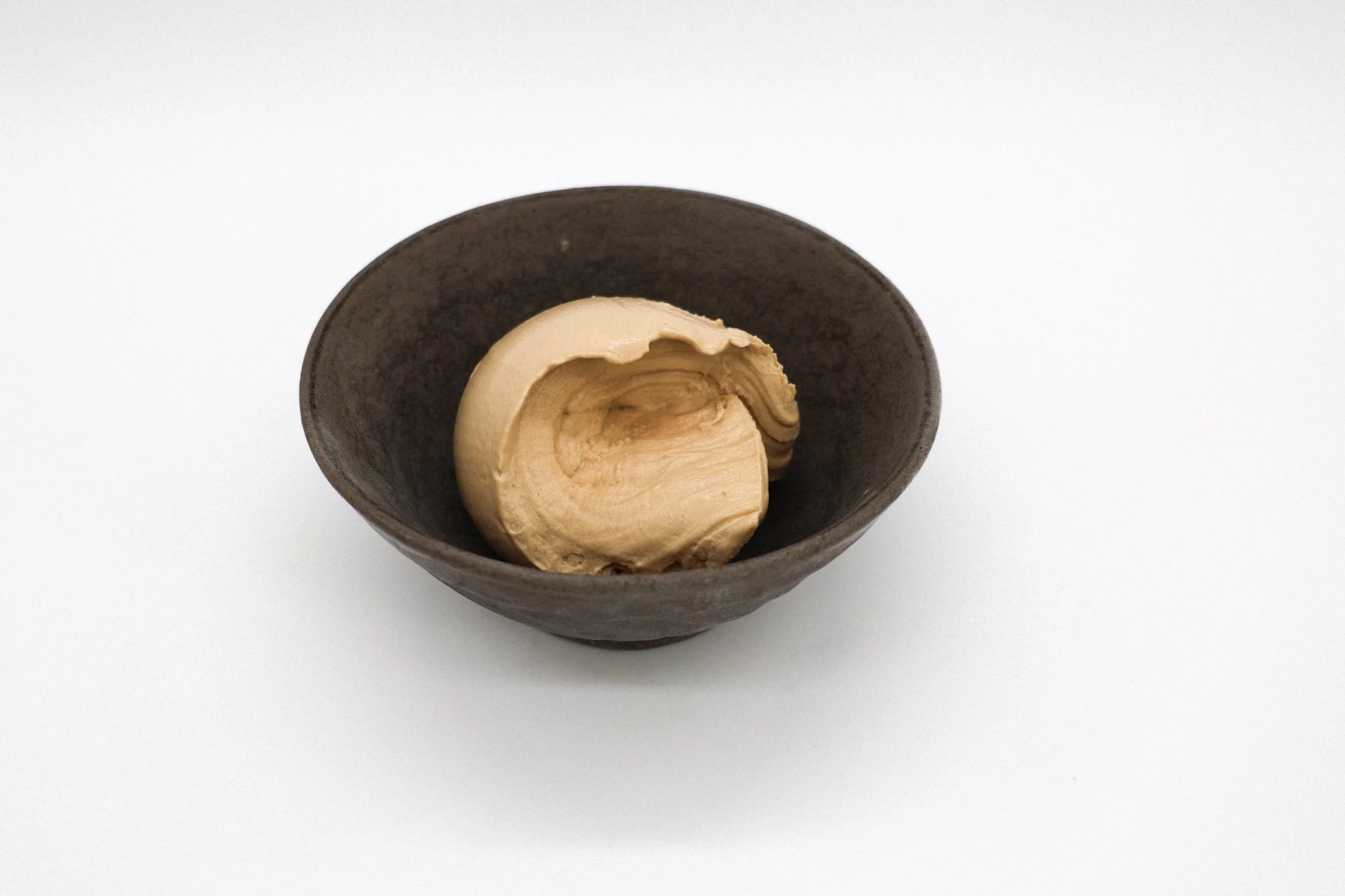 Black carrot presscake ice cream