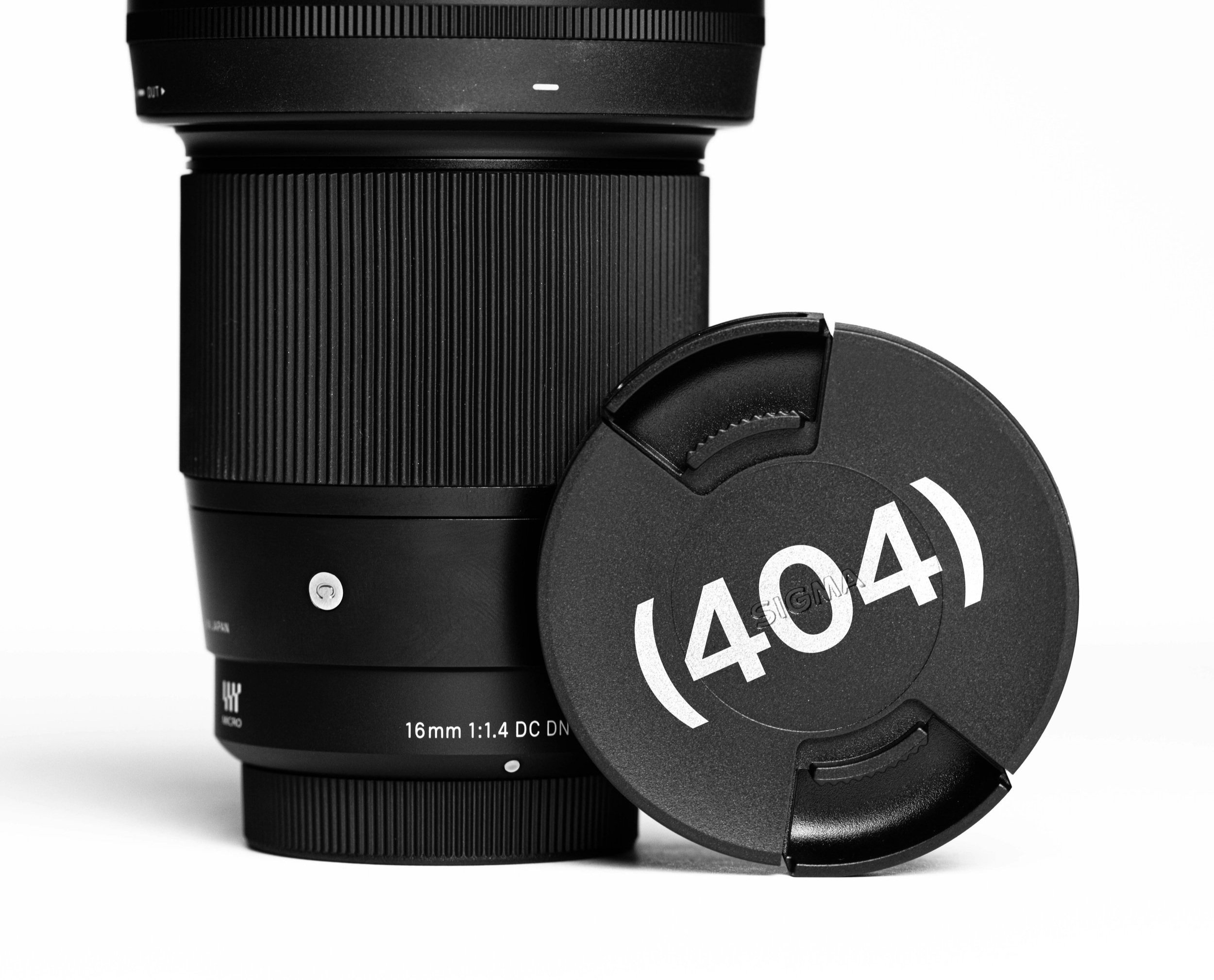 Signal 404 branded lens cap