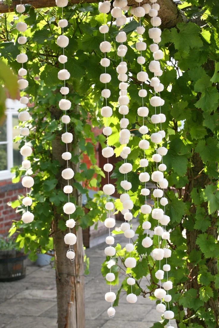 GUIRELANDES POMPONS SIMPLES