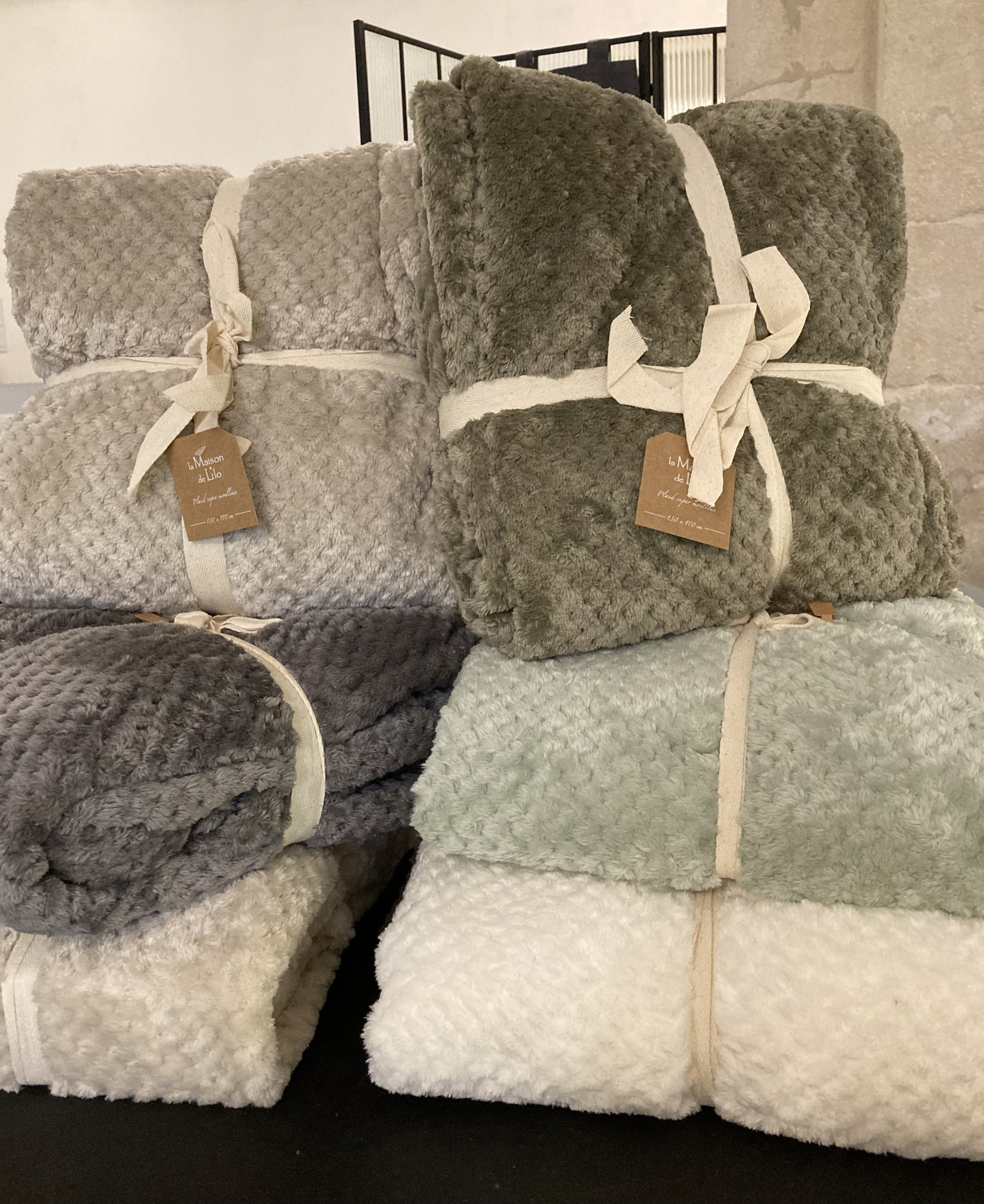 PLAIDS SUPER MOELLEUX