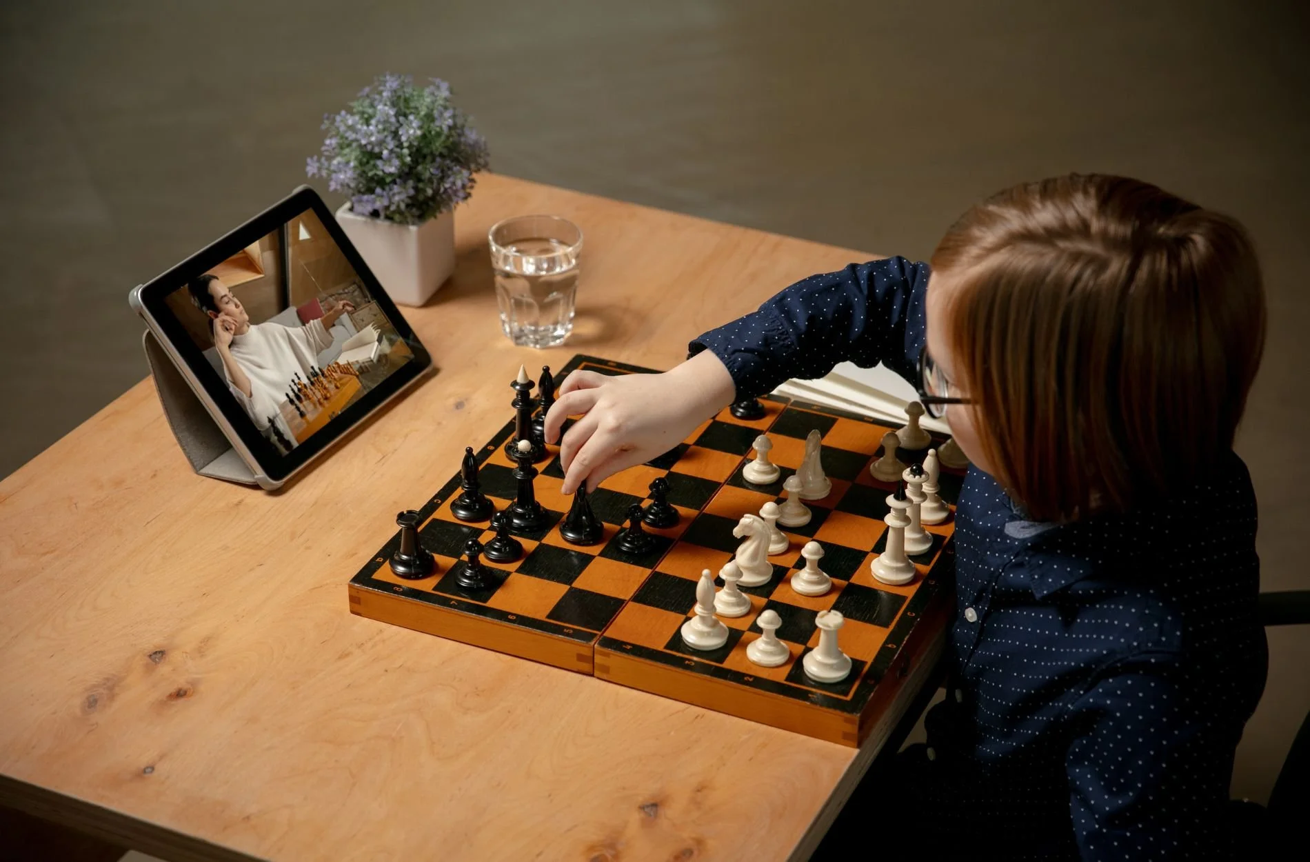 Enhancing Skills with Virtual Chess Coaches in Manhattan