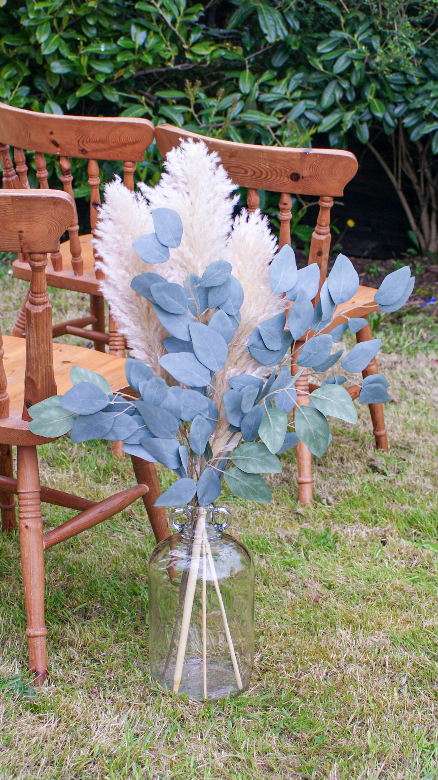 Aisle marker -pamaps grass and eucalyptus.jpg