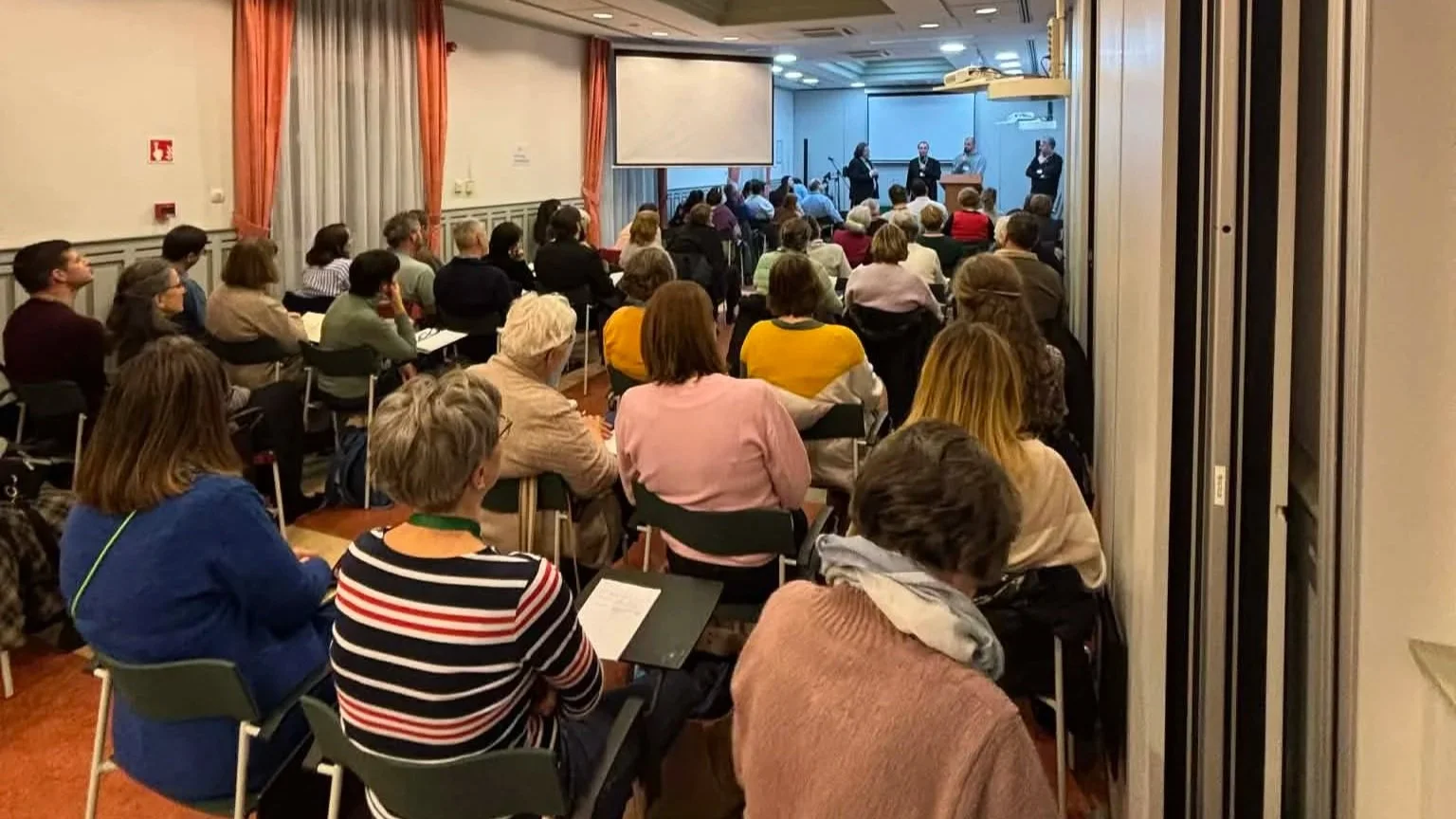Hogyan imádkozzunk közösségeinkért és nemzetünkért? képzési nap, beszámoló