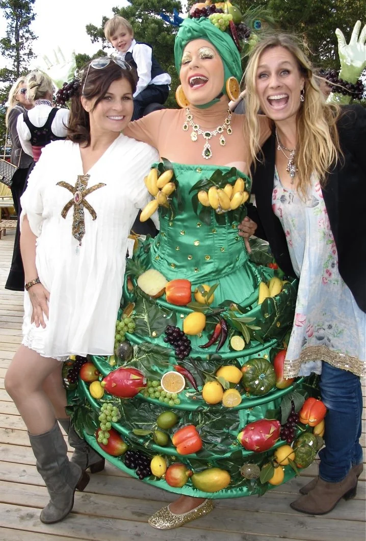 Carola &amp; Camilla Harket