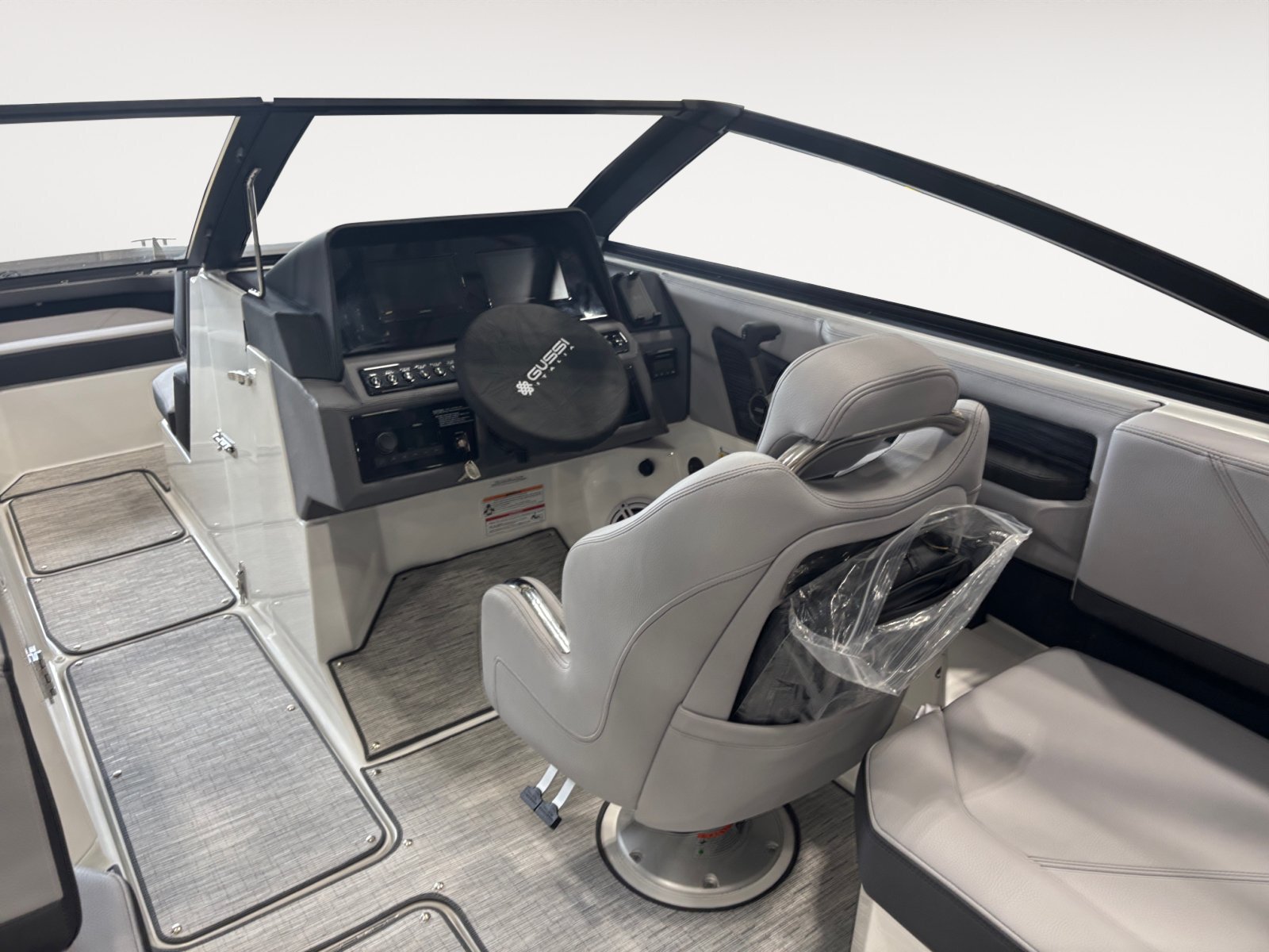 R6409F526_08.jpg