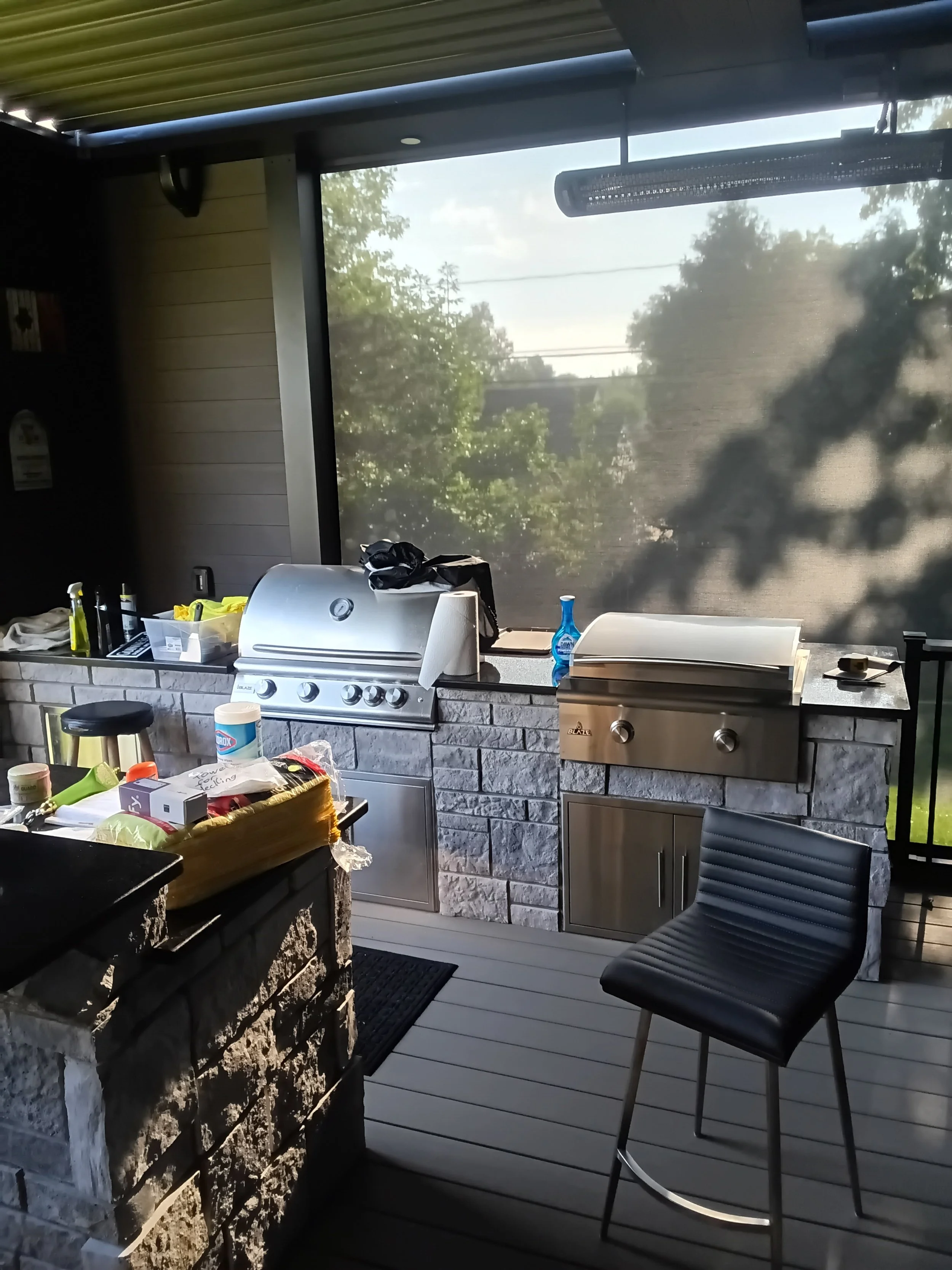 Outdoor Kitchen