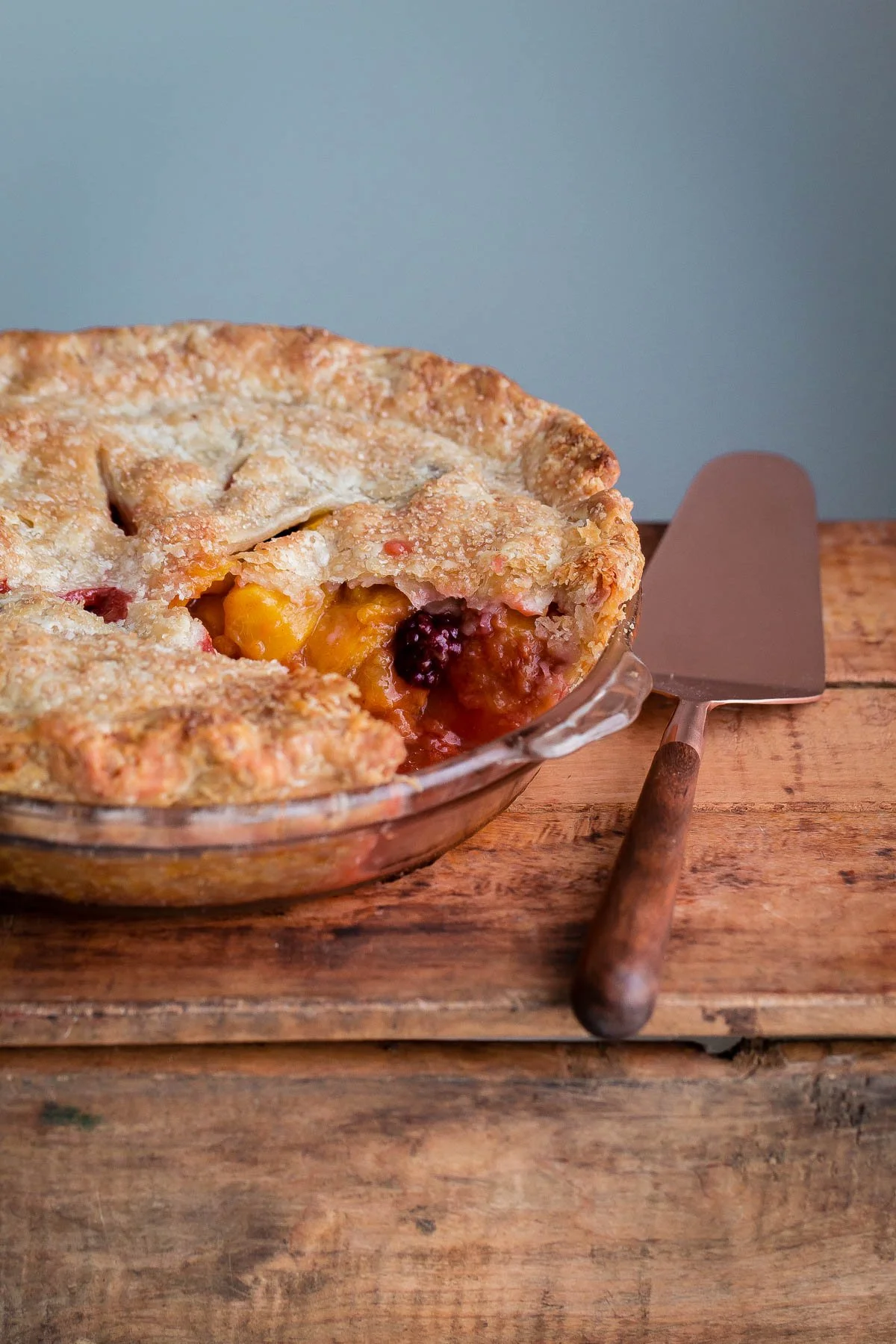 blackberry-peach-pie-1-11.jpg