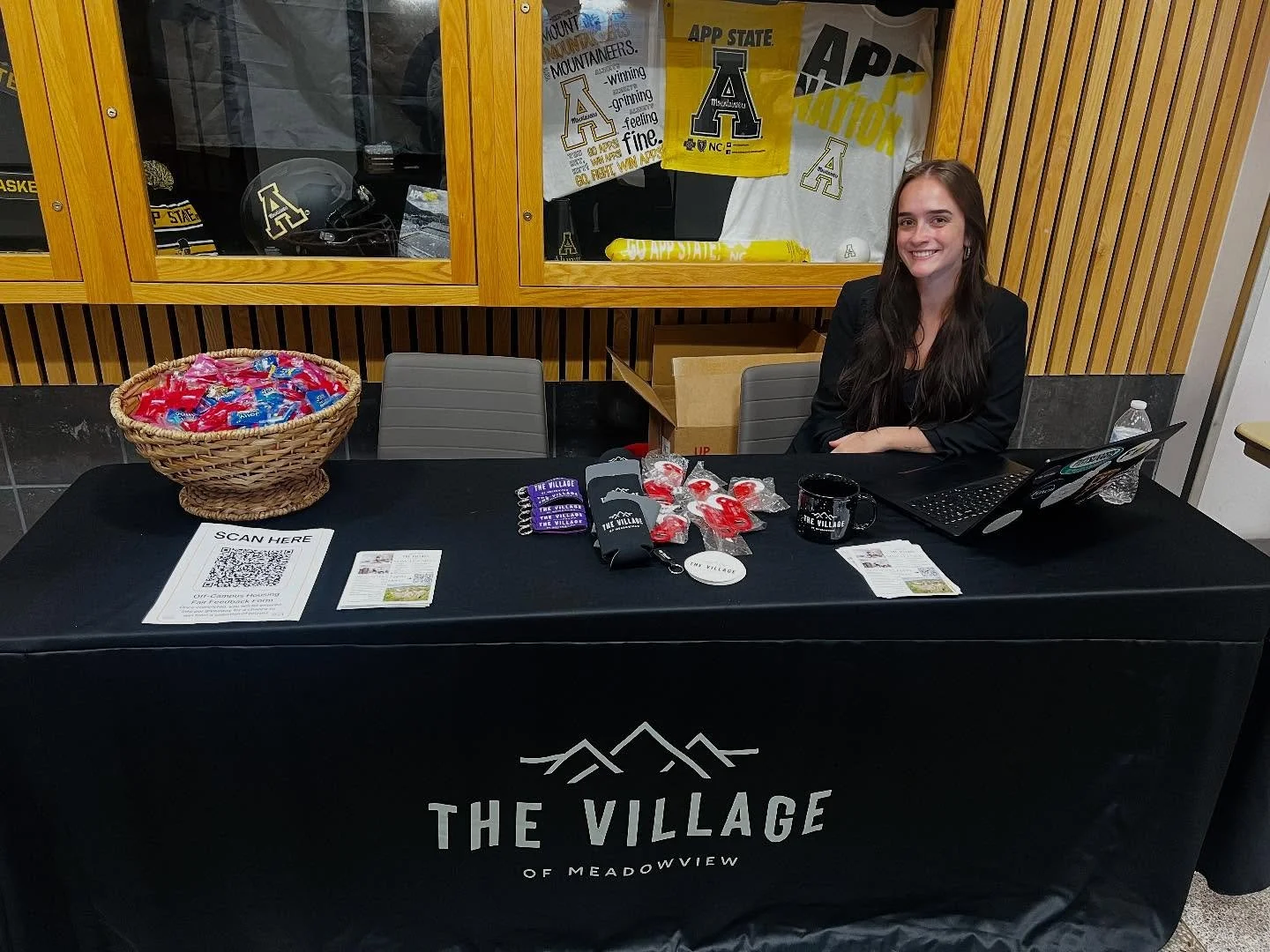We had an amazing time at the Housing Fair today! ๐โจ Thanks to everyone who stopped by our table! Don’t forget to come to our open house on October 30th for free food and the chance to win a Hatch alarm clock!โฐ๐ก
#appstate #housing #openhouse