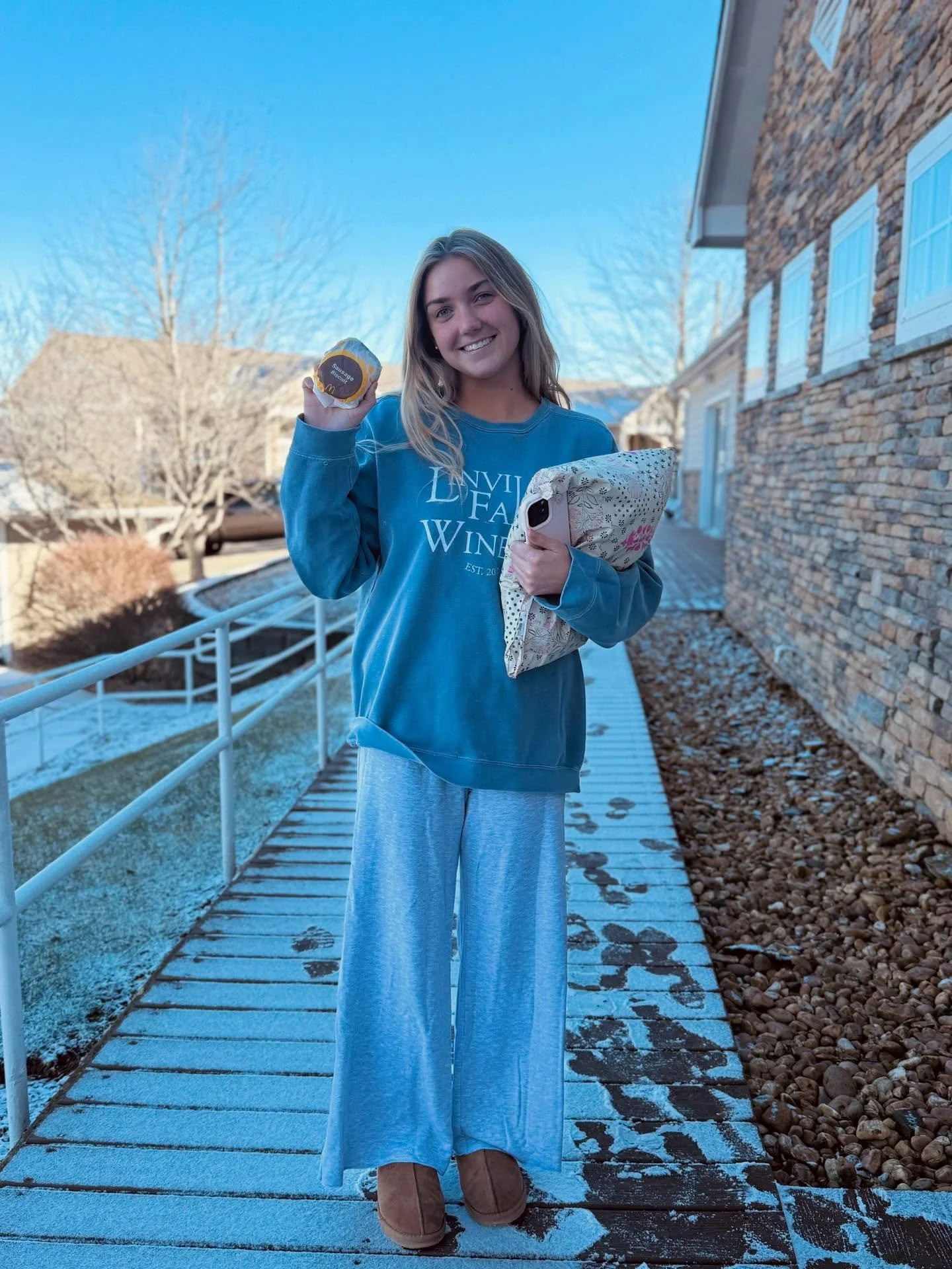 Hope everyone had an amazing last day of classes and happy studying for finals!📚 Be on the lookout for our 12 days of Christmas starting on Monday🎄🎁