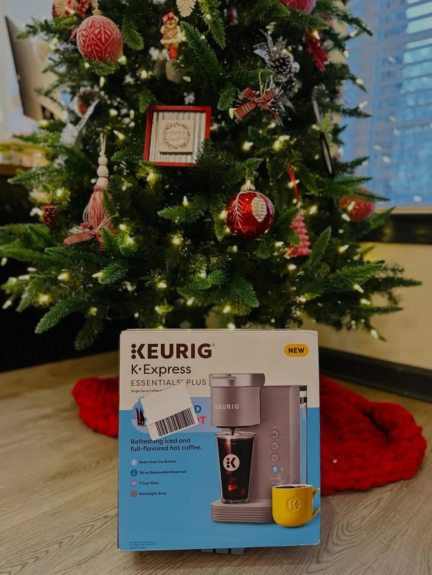 DAY 4 OF 12 DAYS OF GIVEAWAYS🎁🎁🎁
To enter for the Keurig:
1. Like this post❤️
2. Leave us a google review🌟📥
3. Comment your favorite thing about living at Village of Meadowview!⛰️🔑