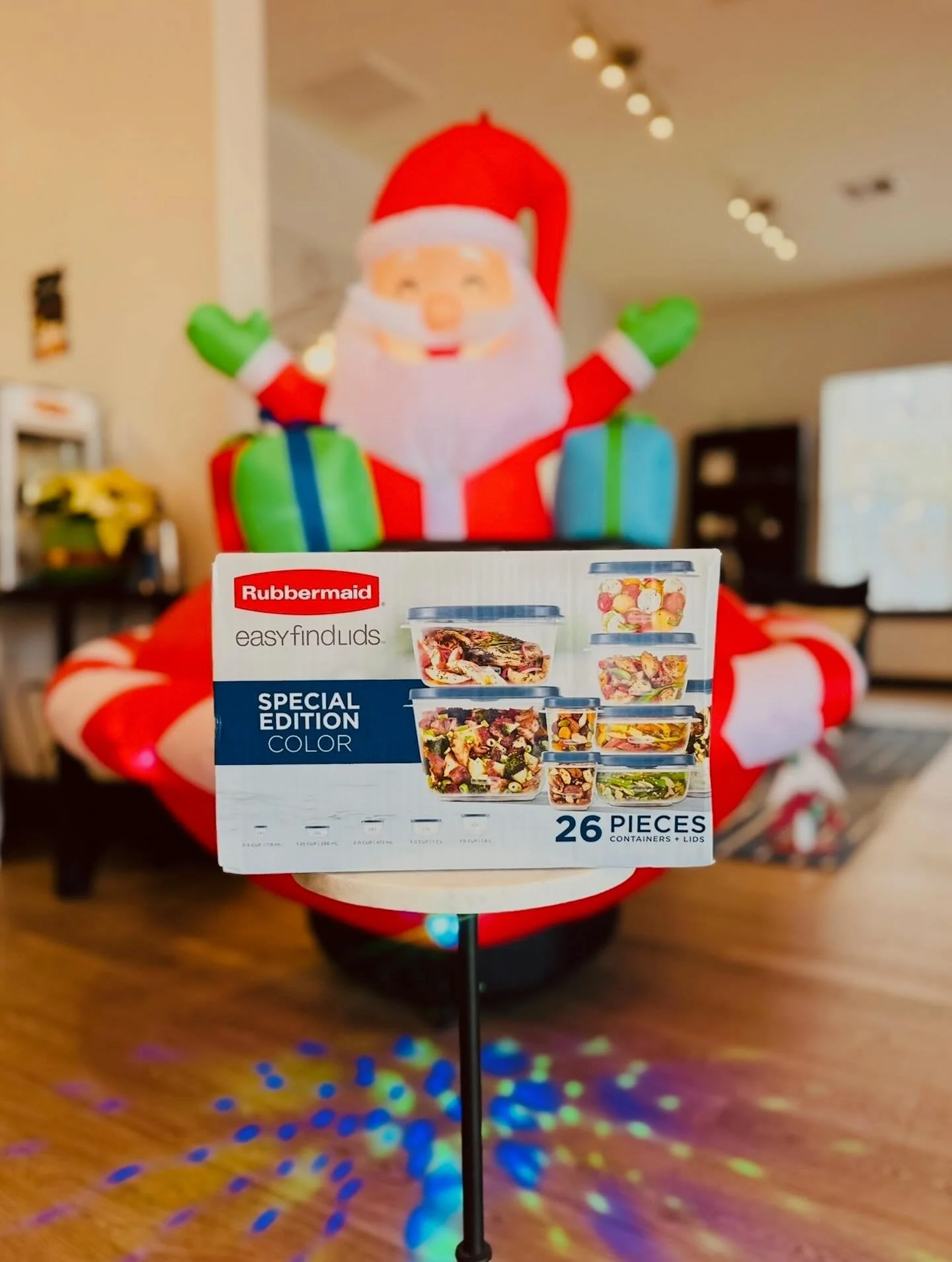 DAY 5 OF 12 DAYS OF GIVEAWAYS🎁🎁🎁
To enter for the Rubbermaid Containers:
1. Like this post❤️
2. Leave us a google review🌟📥
3. Comment your favorite holiday movie🎥🍿