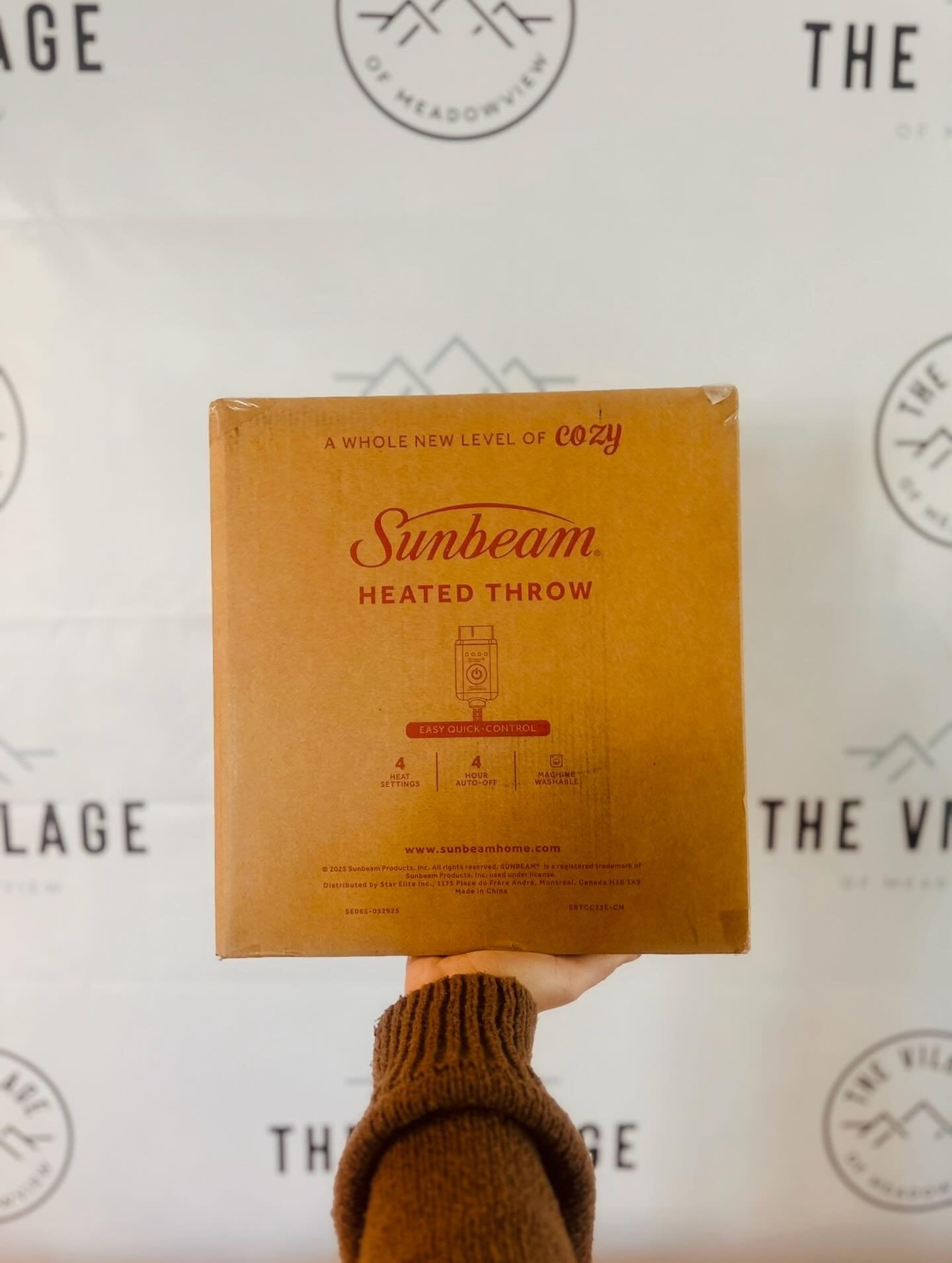 DAY 9 OF 12 DAYS OF GIVEAWAYS🎁🎁🎁
To enter for the Heated Blanket:
1. Like this post❤️
2. Leave us a google review🌟📥
3. Comment your favorite restaurant in Boone 🥗🍔🌮