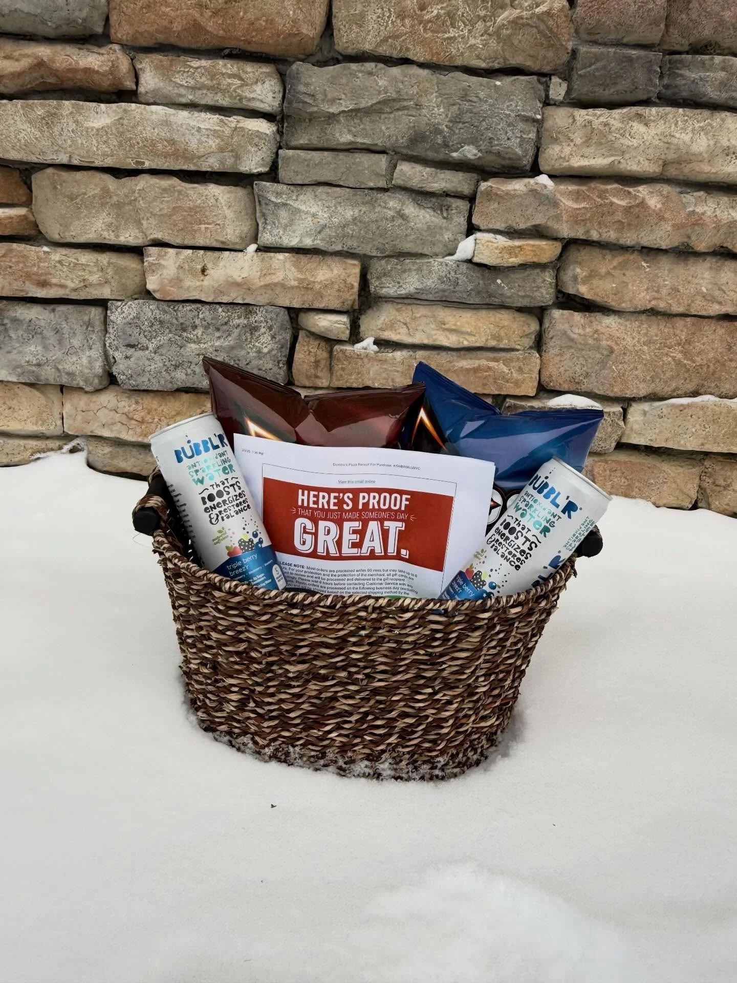 🏈WIN IT WEDNESDAY 🏈
We&rsquo;re giving away a Super Bowl basket
To enter: 
1. Follow us on instagram &amp; like this post 🩵
2. Leave us a google review ⭐️ 
3. Comment if you&rsquo;re pulling for the Patriots or Seahawks 🏈
