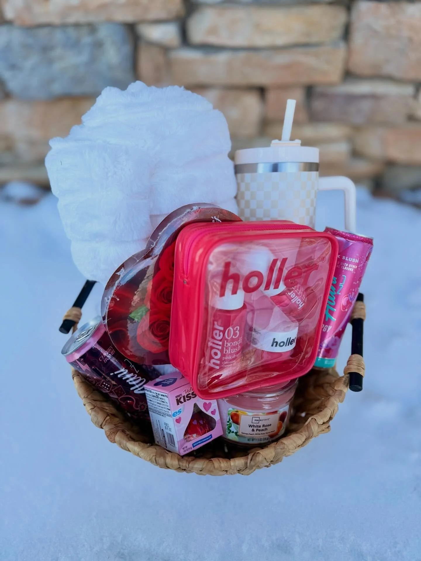 💝Valentine&rsquo;s Day Basket Giveaway 💝
To enter:
🩷 Like this post
⭐ Leave us a Google review
💬 Comment below: What do you love most about living here?