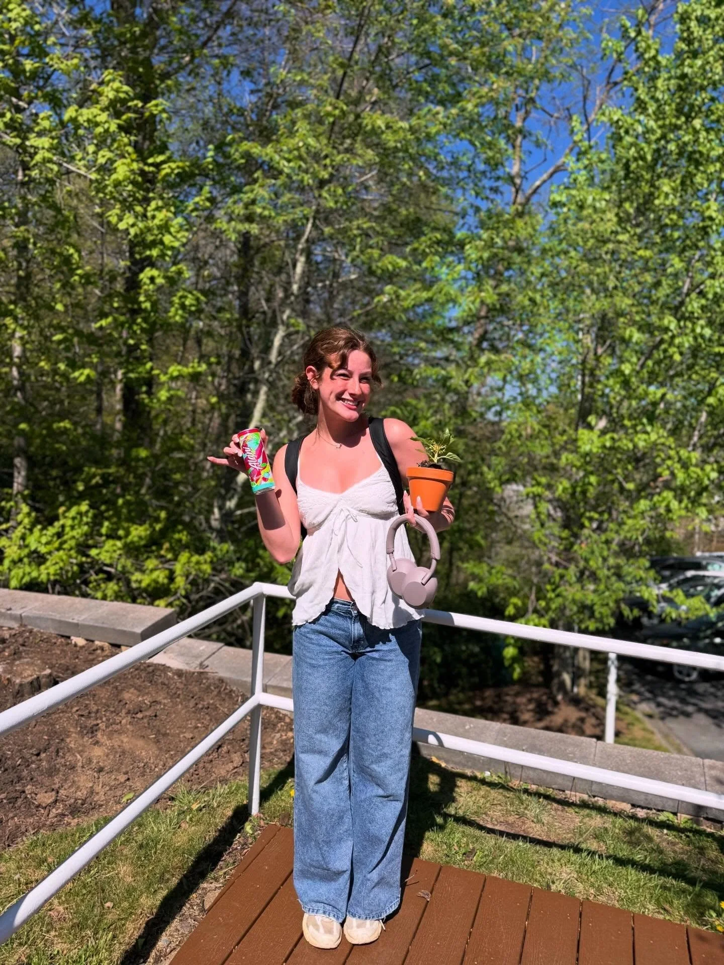 Lots of fun events coming up! Make sure to mark your calendars so you don&rsquo;t miss out on these ⬇️⬇️⬇️

✨ April 30: Reading Day Energy Drink Bar
🐾 May 1: Yappy Hour (3&ndash;5pm) &ndash; bring your pups to the tanning deck!
🌮 May 5: Cinco de Ma