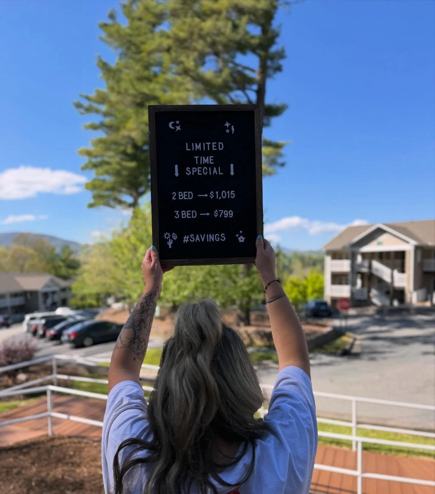 Lock it in before it&rsquo;s gone ⏰
2 beds ➡️ $1,015
3 beds ➡️ $799
✨ Limited time rate drop, sign before May 5 to get these rates! 

#ratedrop #leasing #appstate