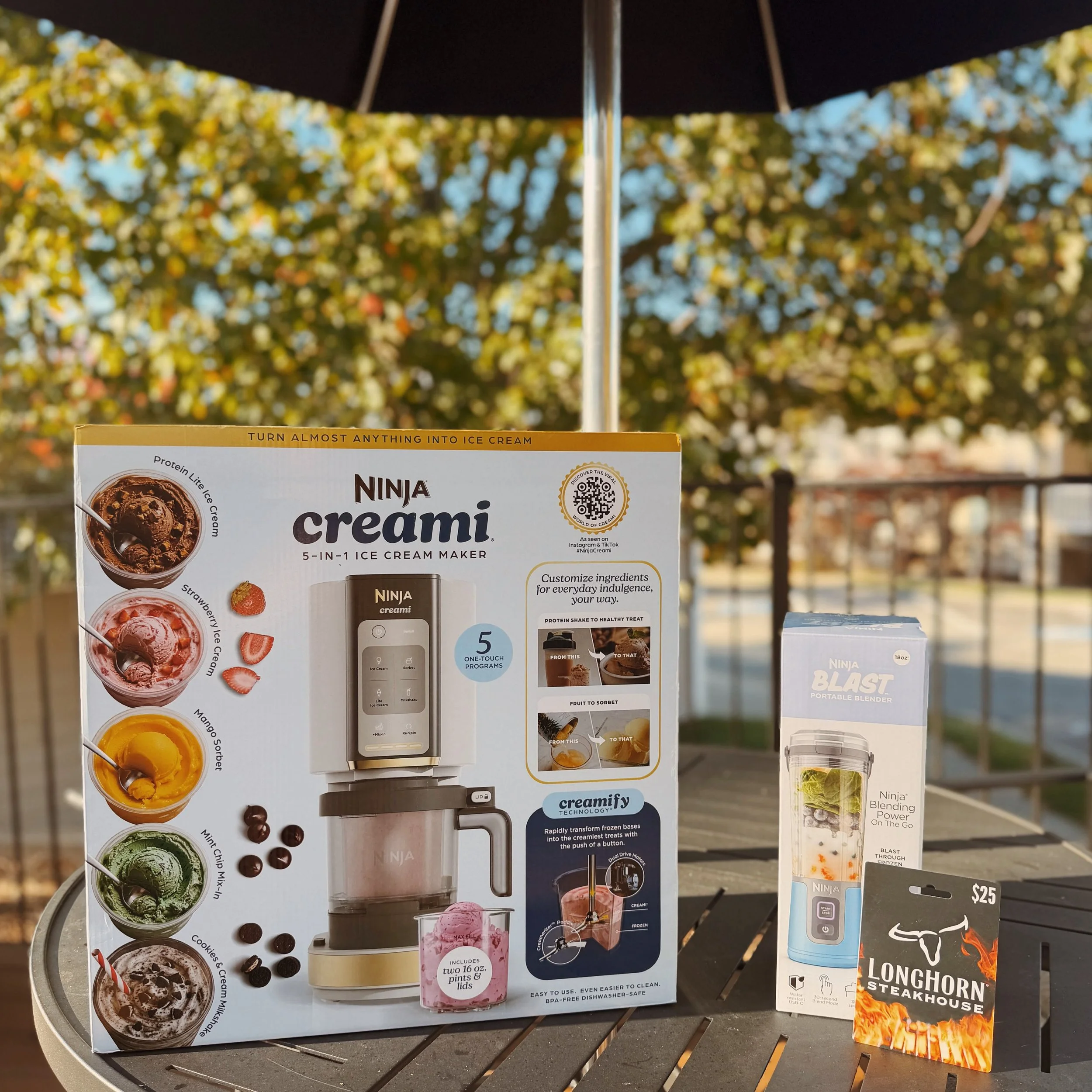🎉 WIN IT WEDNESDAY GIVEAWAY! 🎉

We&rsquo;re giving TWO lucky winners a chance to score some amazing prizes! 🤩

🏆 WINNER #1: Ninja CREAMi 🍦
🏆 WINNER #2: Ninja Blast Portable Blender + $25 LongHorn Steakhouse Gift Card 🥩

HOW TO ENTER:
✨ Like th