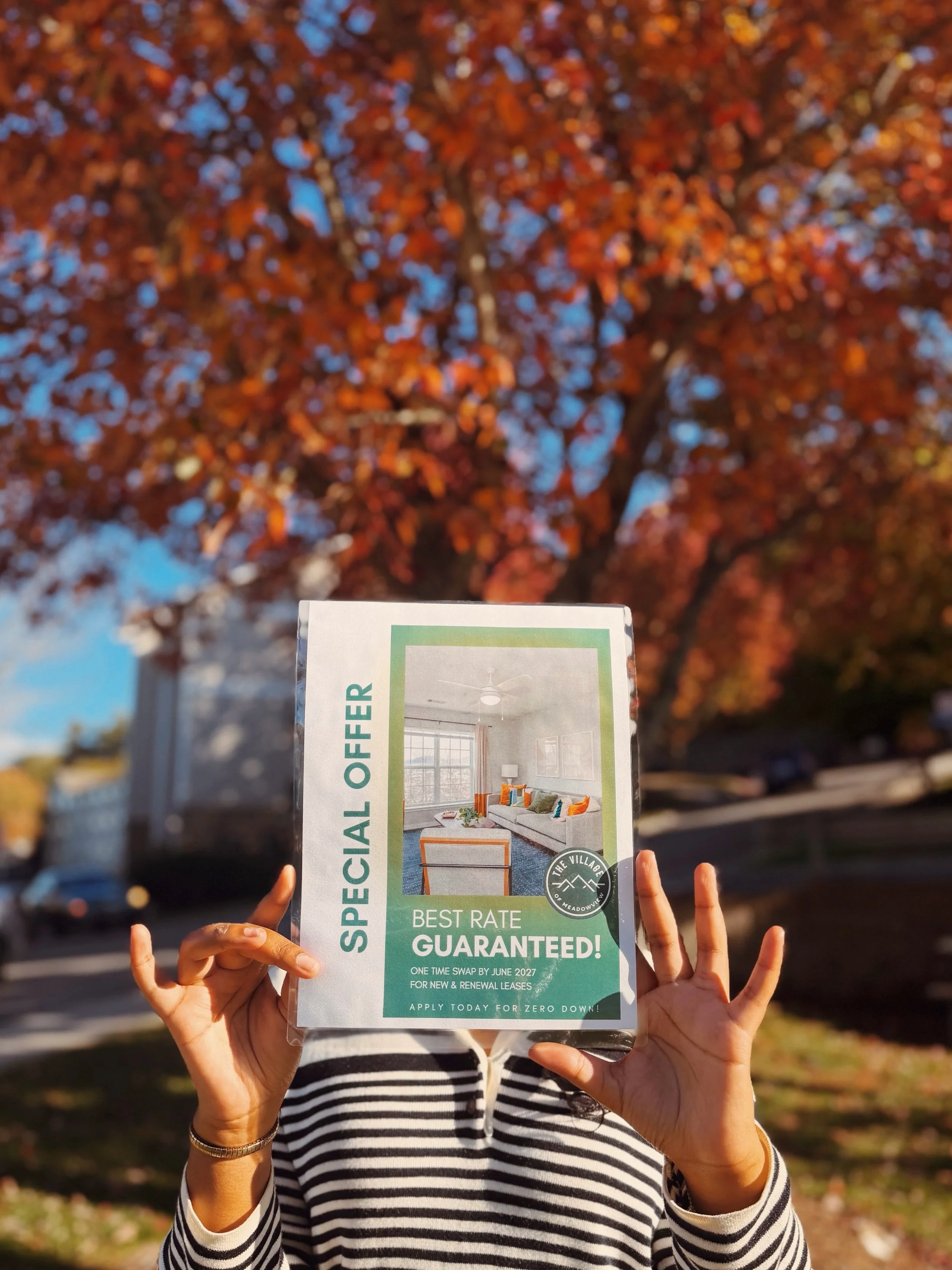 BEST RATE GUARANTEED!

For the FIRST 50 new leases AND renewals, we&rsquo;re offering our Best Rate Guaranteed Special! 

Here is how it works!
-Sign your lease now at our current rate
-If we offer a lower rate in the future, you can use your ONE-TIM