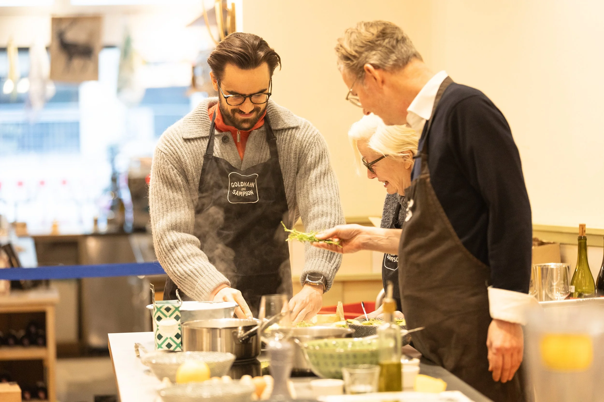 Ein entspanntes Treffen in der Küche statt im Gym.