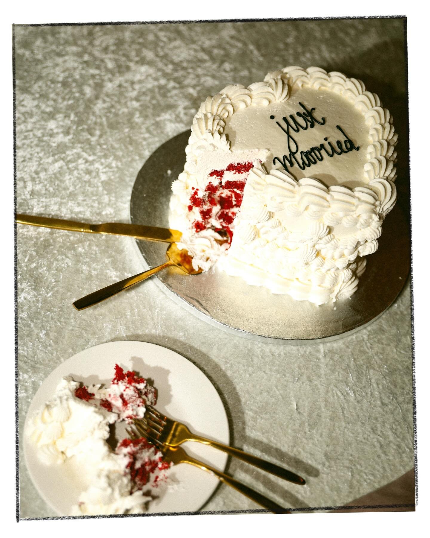 wedding day film &amp; red velvet cake 😋 two of my favorite things!