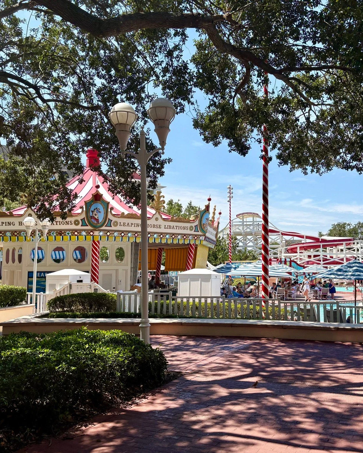 ✨ Resort Spotlight: Disney&rsquo;s BoardWalk Inn ✨

Step into 1920s seaside charm just steps away from EPCOT and Hollywood Studios! 🎡

Families love BoardWalk Inn for its easy park access, gorgeous waterfront views, and lively entertainment &mdash; 