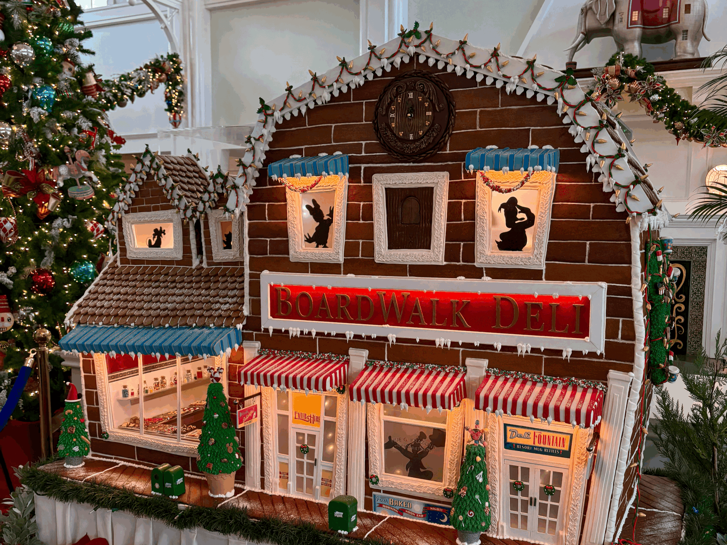 A Tour of This Year’s Gingerbread Displays at the Disney Resorts