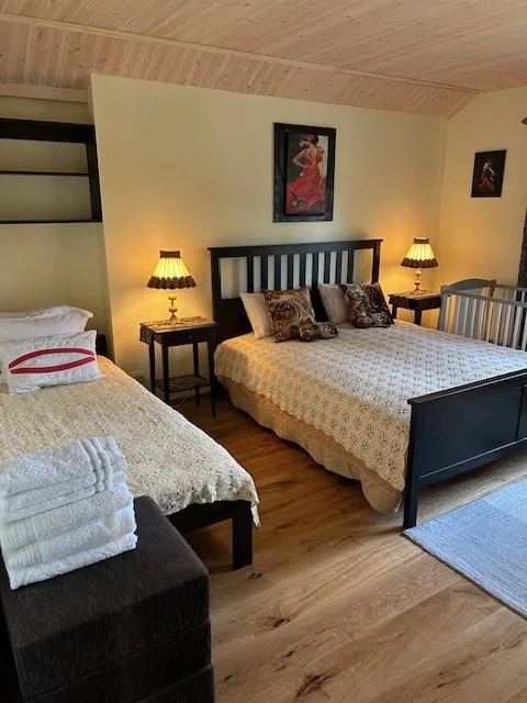 kulla-saadu-bedroom.jpg