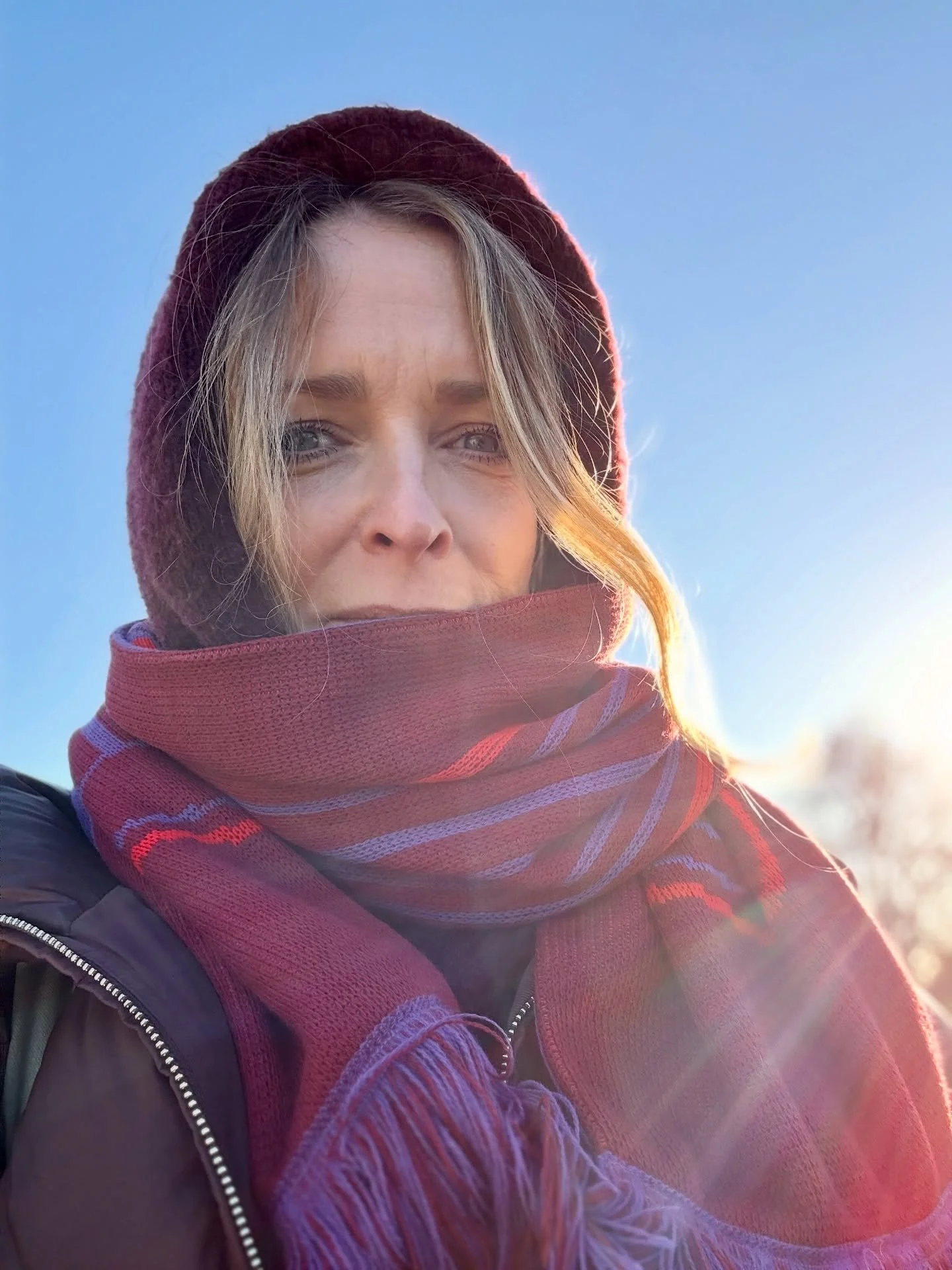 Life lately&hellip;

❄️ Winter walks
🎉 Bro be getting 💍!!
✨ Devon stars (check out the Seven Sisters!)
👸 Wedding decor queen @kitkatsaintgeorge 
💚 Bridesmaiding for the Guernsey Goddess
🕺🏻 Ultimate drink maker/ dance partner in crime @samalexje