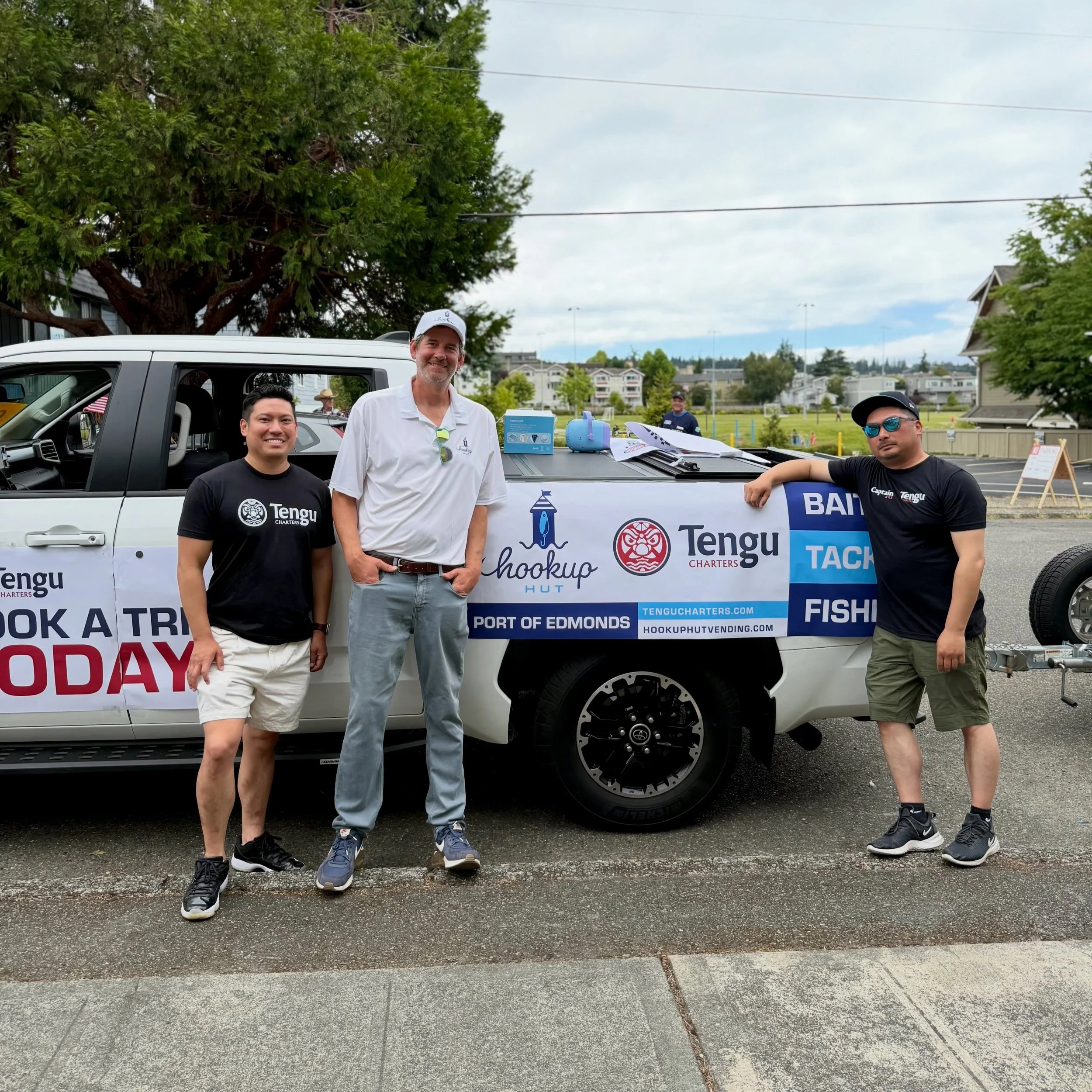 We took the fun to the streets for the Edmonds 4th of July Parade alongside @hookuphut for a day of community, connection and fun! Grateful to show up, engage with the people who make Edmonds special and support local businesses like Tengu Charters ❤