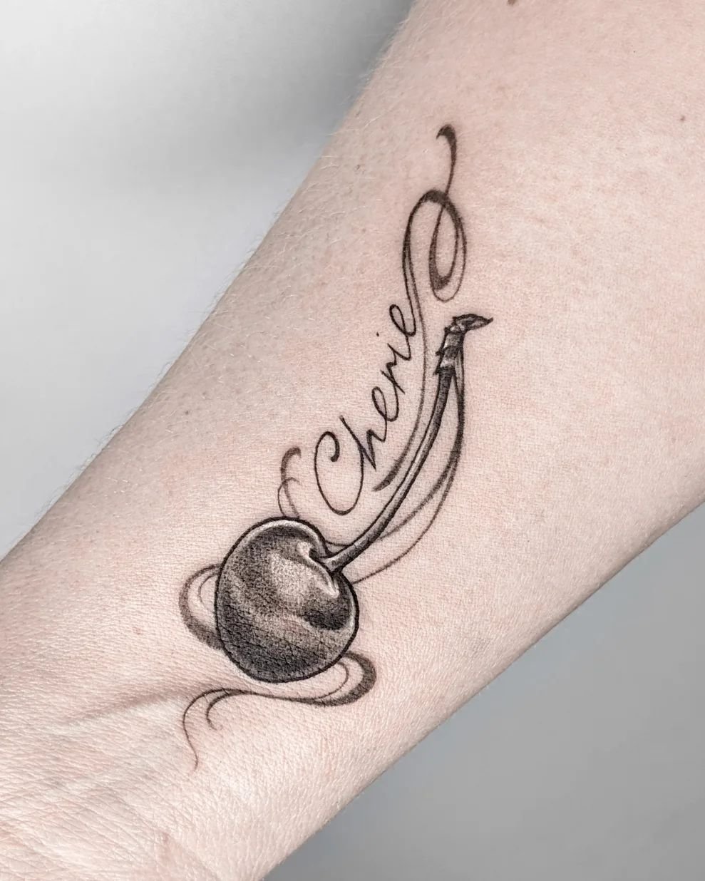 A Cherry for Cherie 🍒 

Small design are very welcome. 
For appointments: 
e.swan.art@outlook.com or DM

#tattoo #tattooartist #tattooist #latvianartist #art #artist #latviantattooartist #cherry #charrytattoo #smalltattoo #berlin #berlintattoo