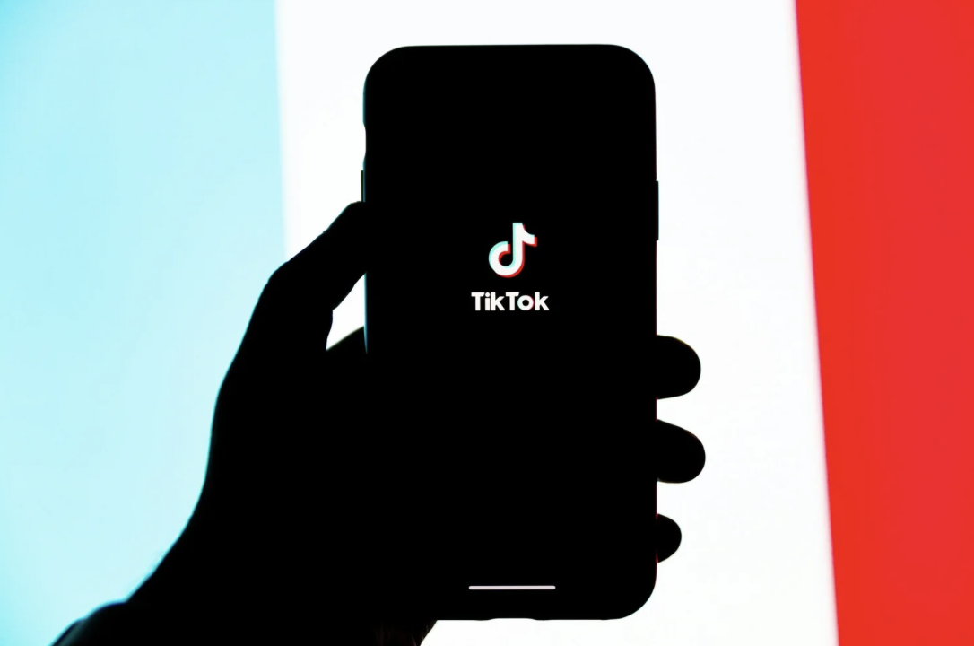 The 24 Hour Window That Controls TikTok Growth