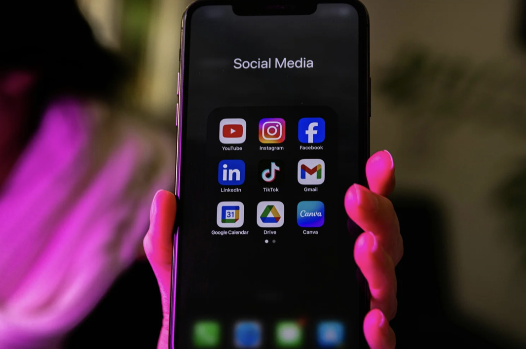 How One Tiny Caption Change Can Double Your Engagement Overnight