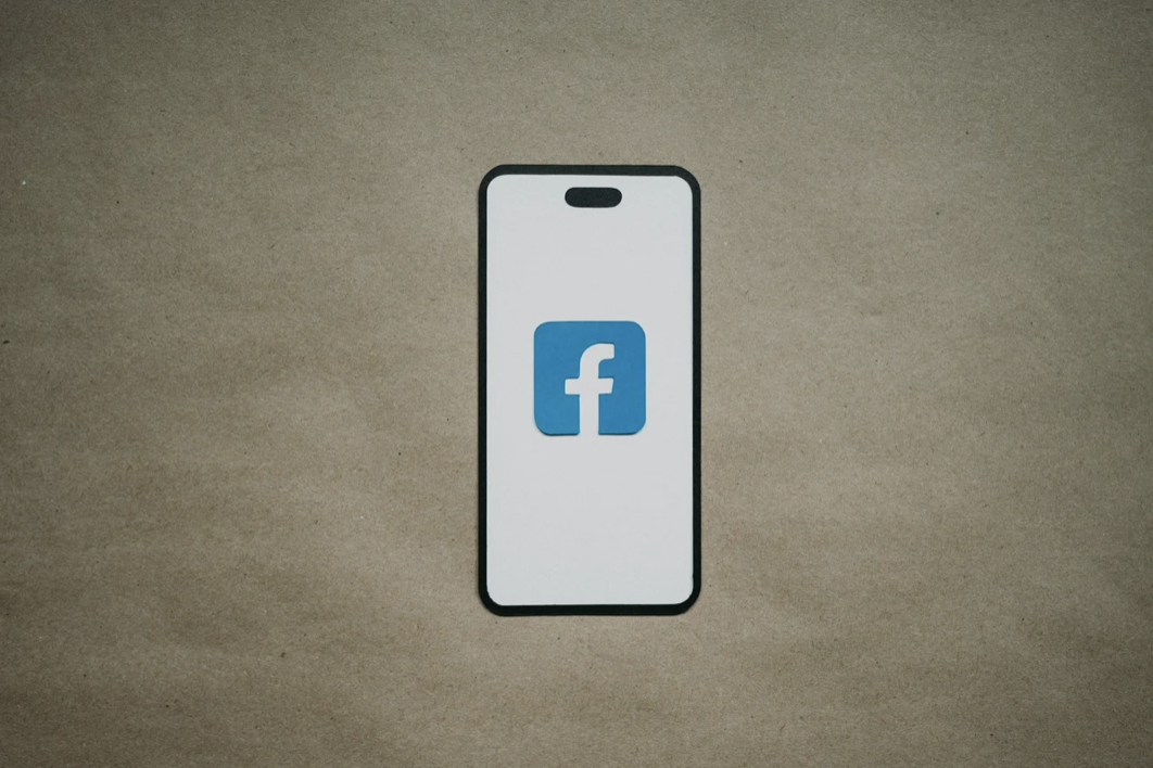 Why the Algorithm Is Quietly Favoring Small Accounts Right Now