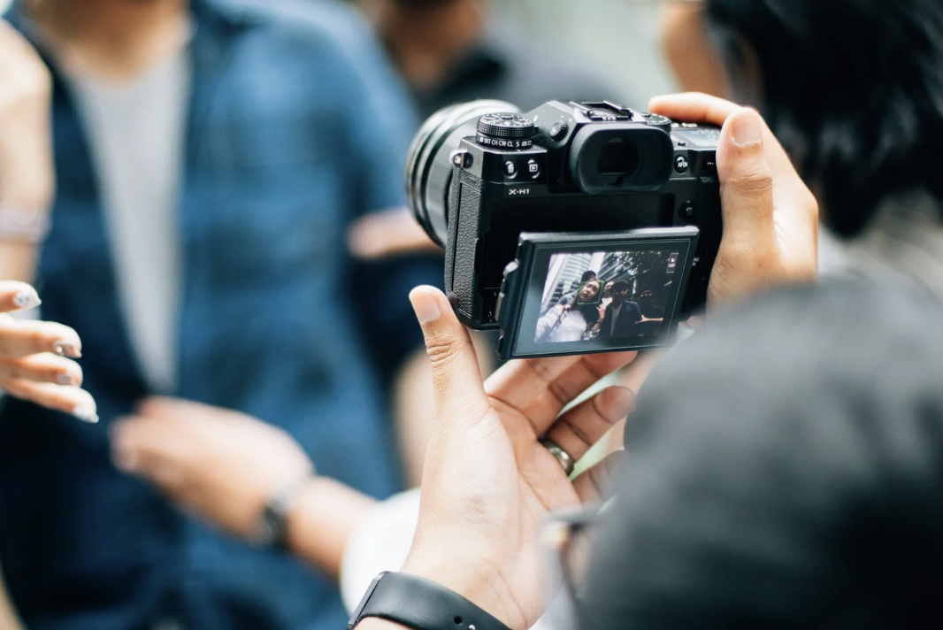 The Simplest Way To Become Recognizable In 30 Days