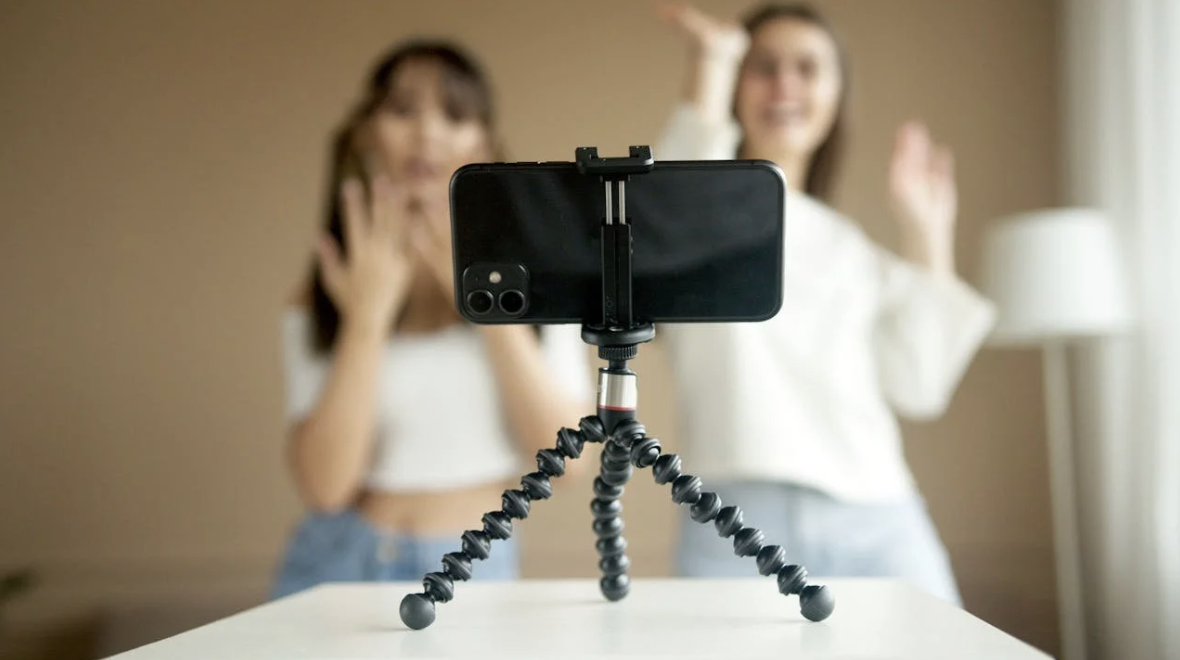 How Creators With Half Your Talent Are Getting 10x Your Views in 2025