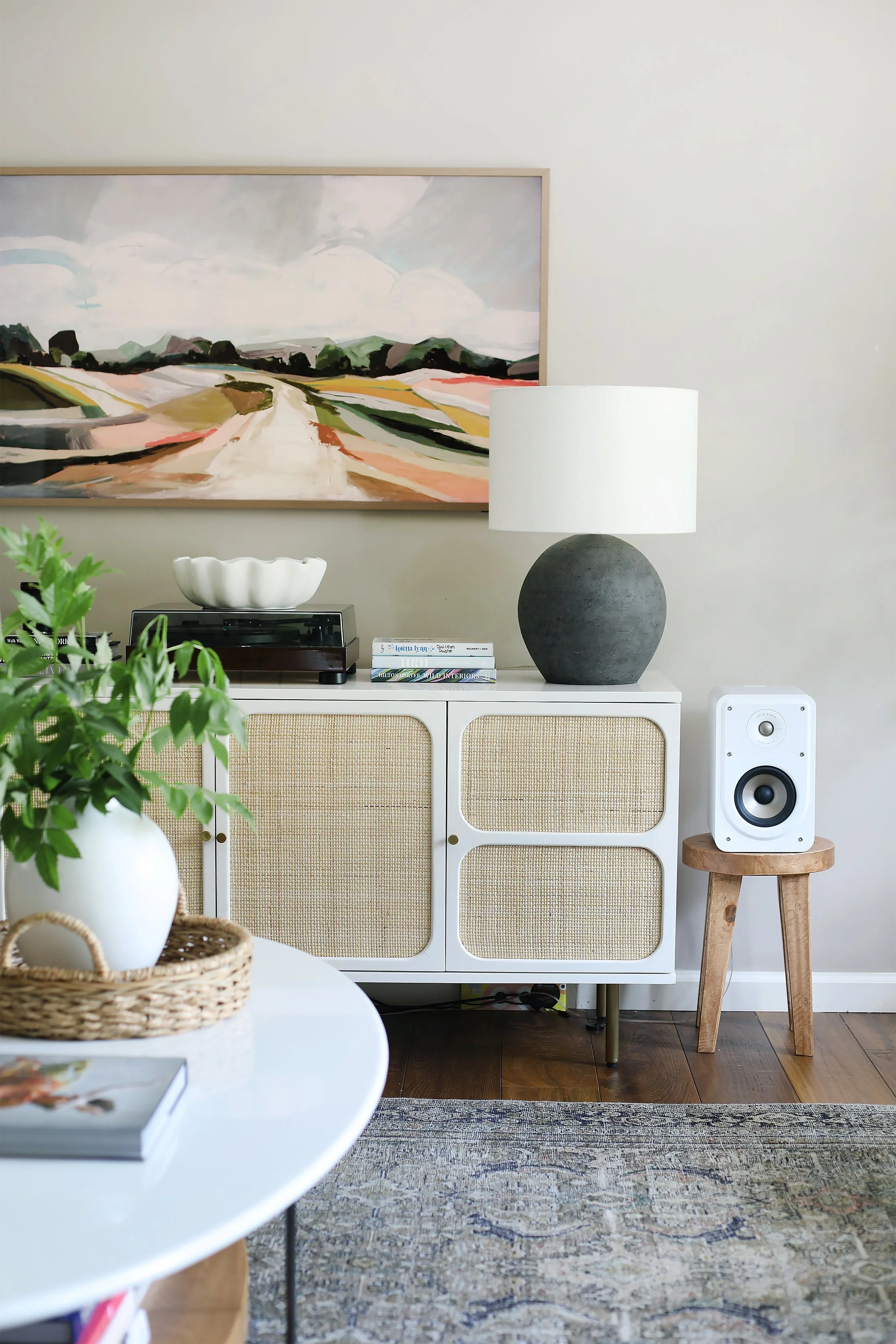 A Relaxed and Inviting Living-Dining Combo