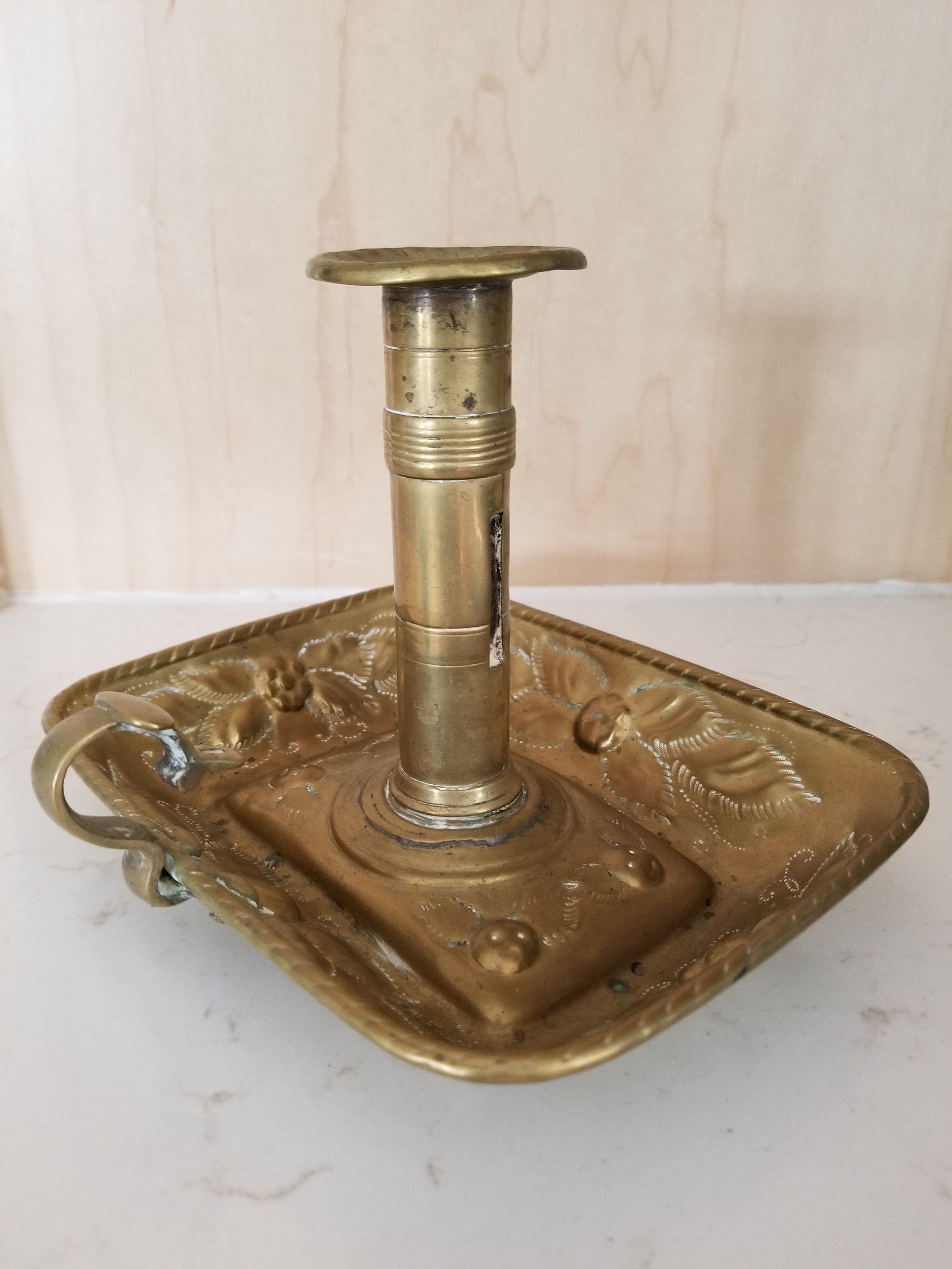candleholder.brass.rectangular.jpg