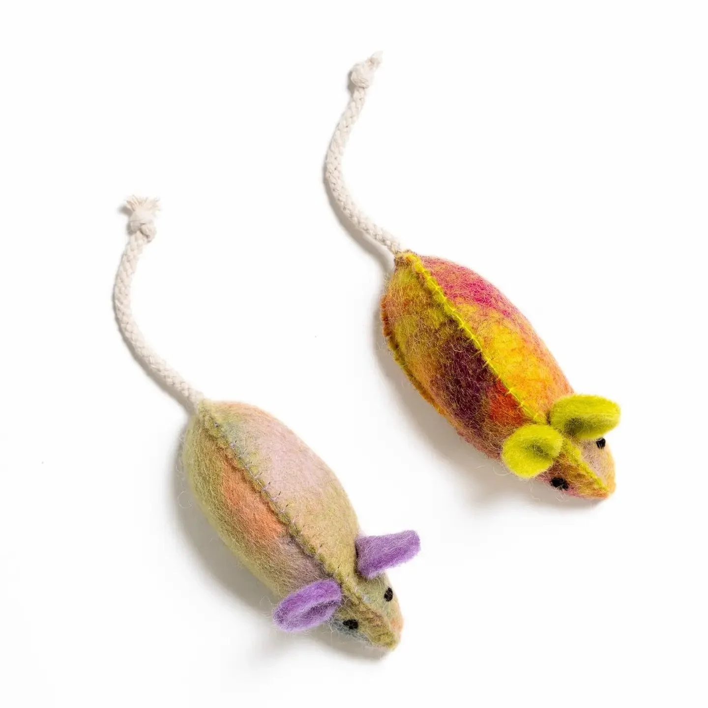Jouets pour chat sans plastique en laine naturelle Awoo Play Mice