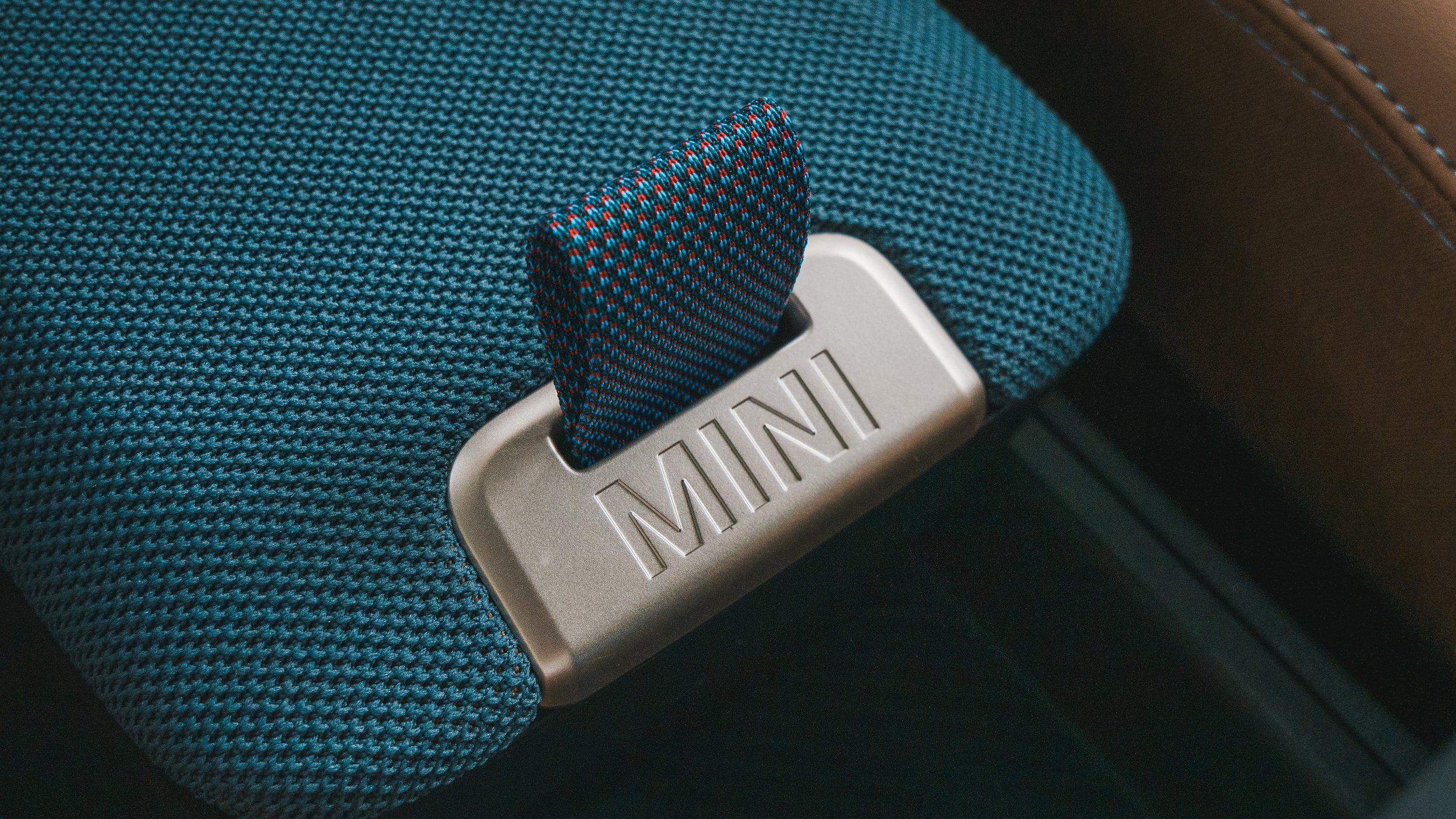 MINI-HOR-18.jpg