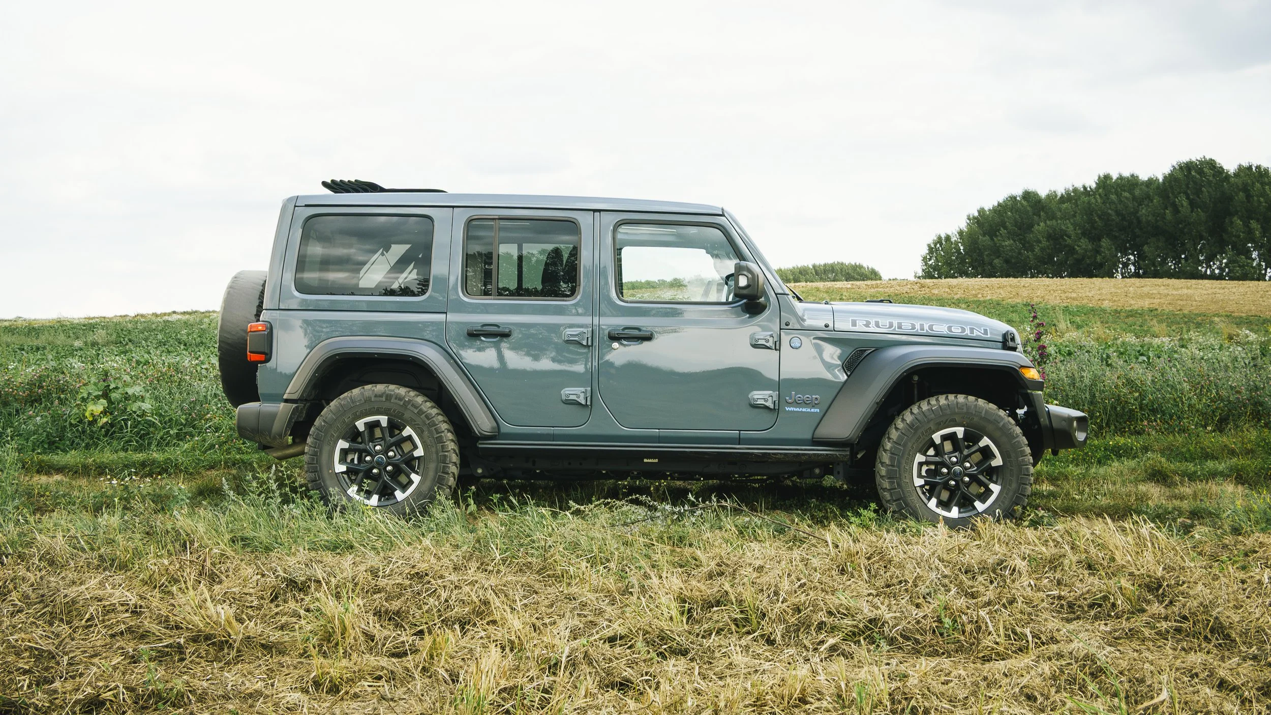 JEEP_WRANGLER-03.jpg