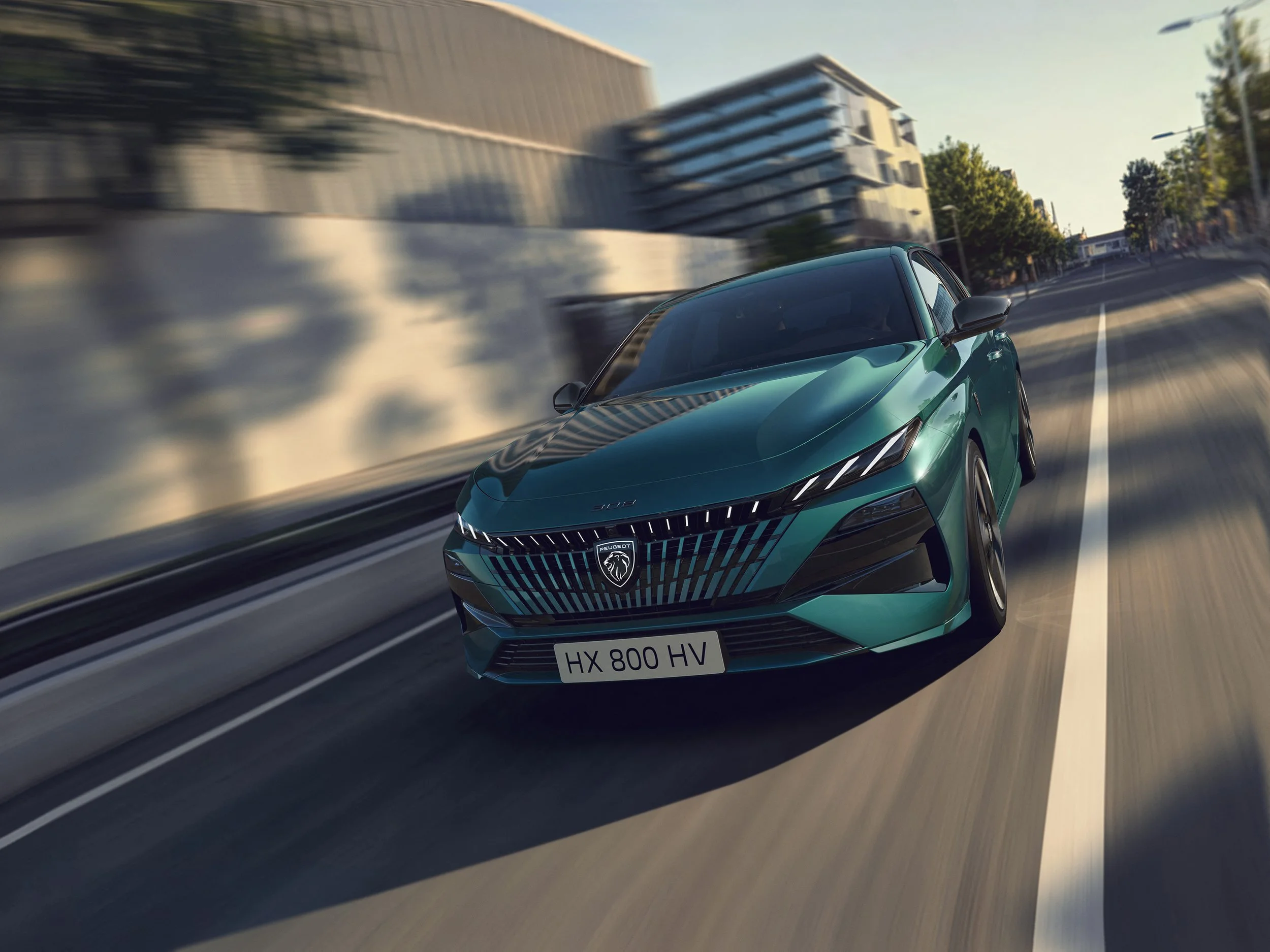 PEUGEOT_E308_2508STYP_210_FR.jpg