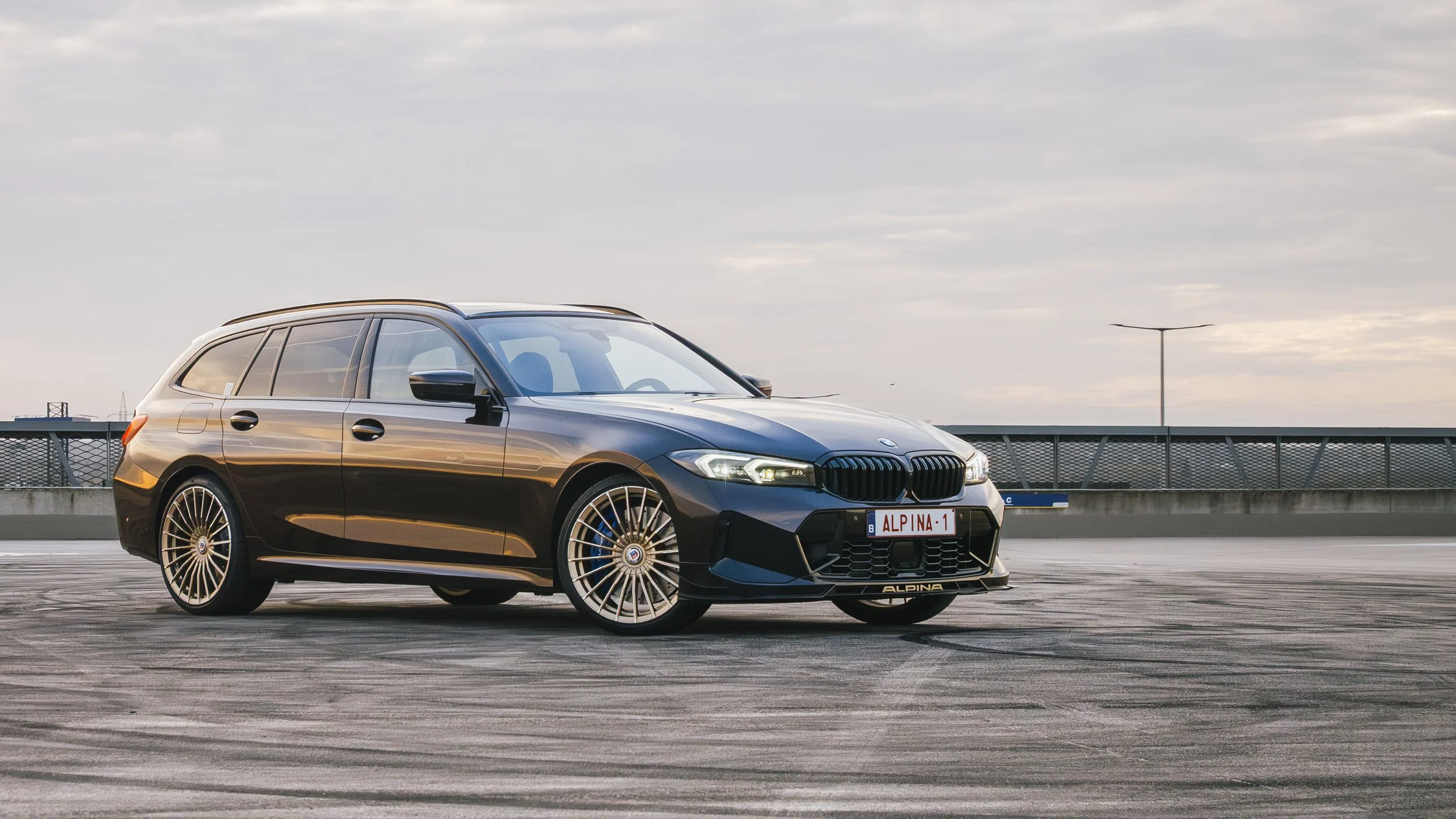ALPINA-B3-GT-TOURING-05.jpg
