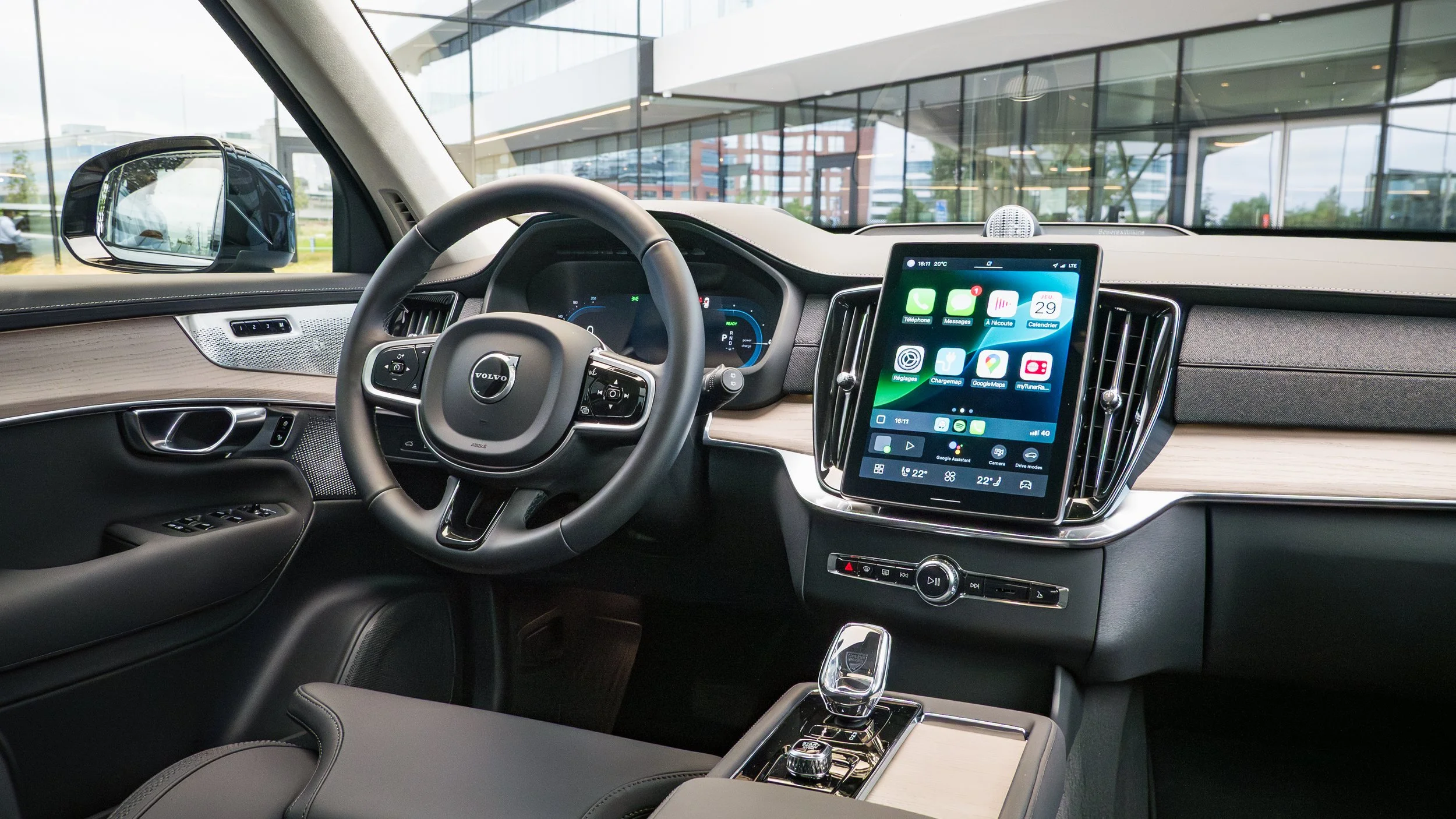 VOLVO_XC90-13.jpg