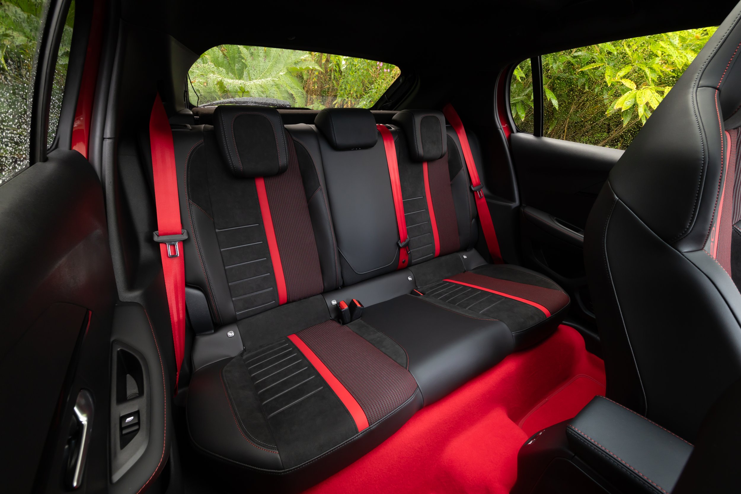PEUGEOT_E208GTITESTDRIVE_3233.jpg
