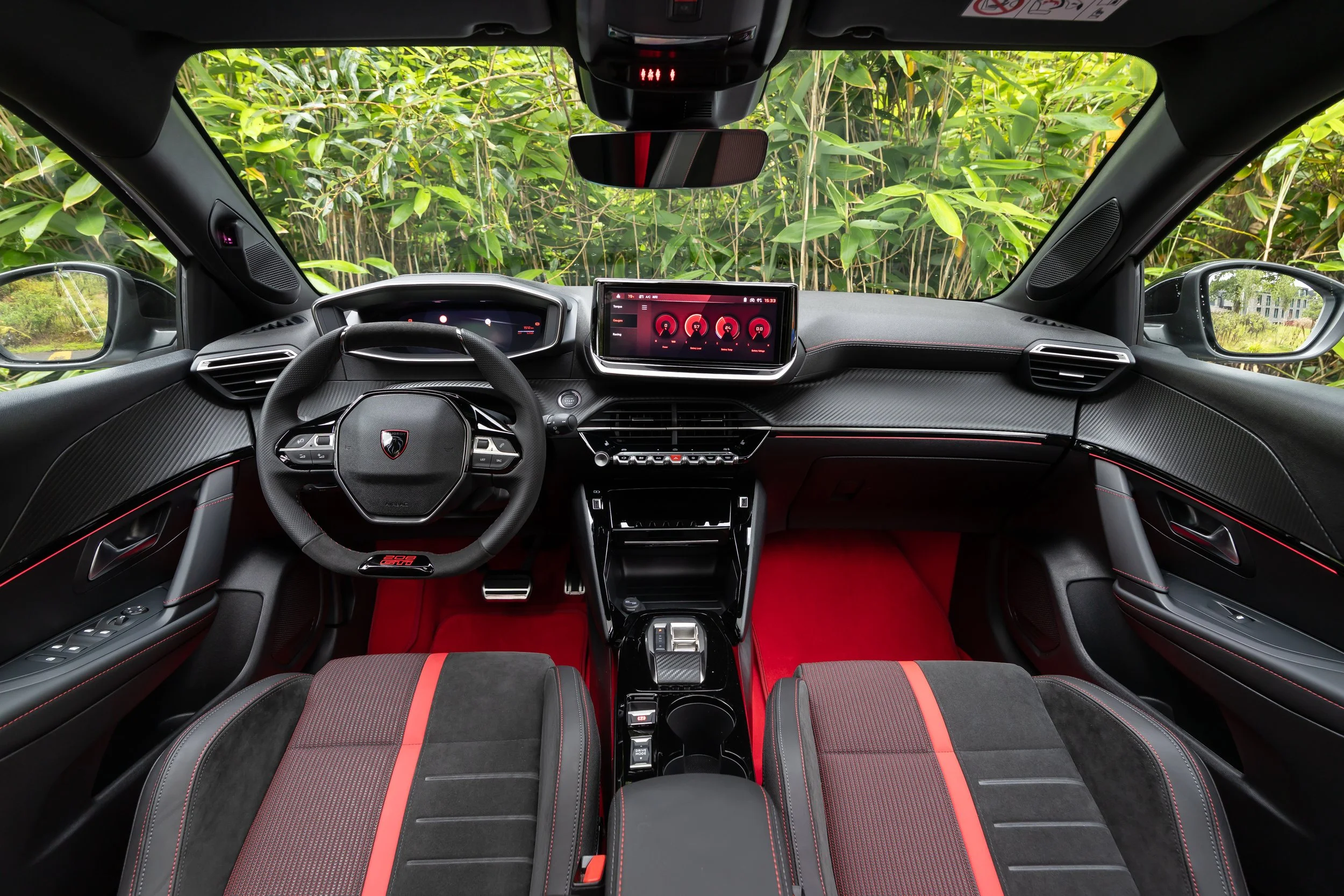 PEUGEOT_E208GTITESTDRIVE_2918.jpg