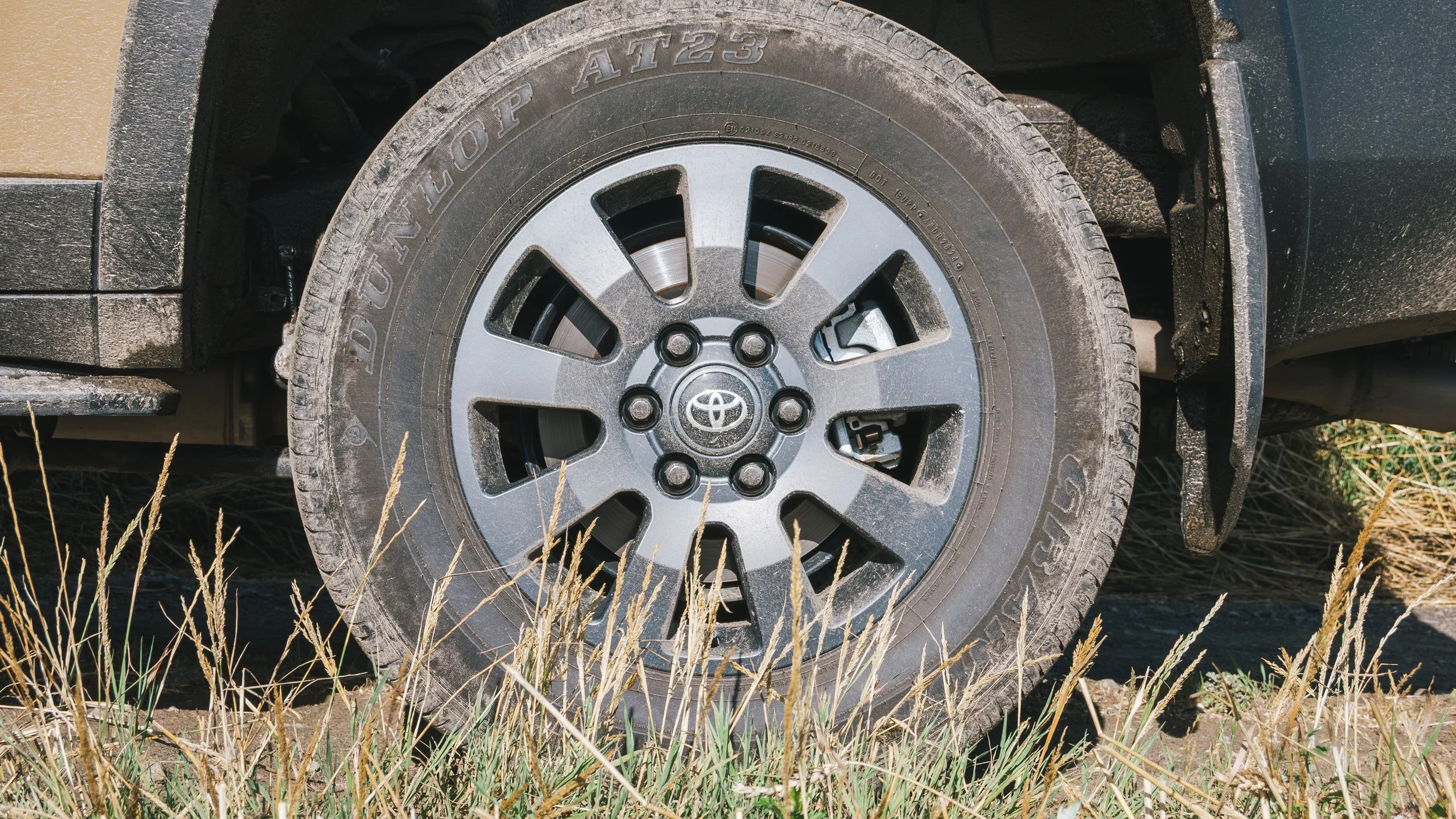 TOYOTA_LAND_CRUISER-14.jpg