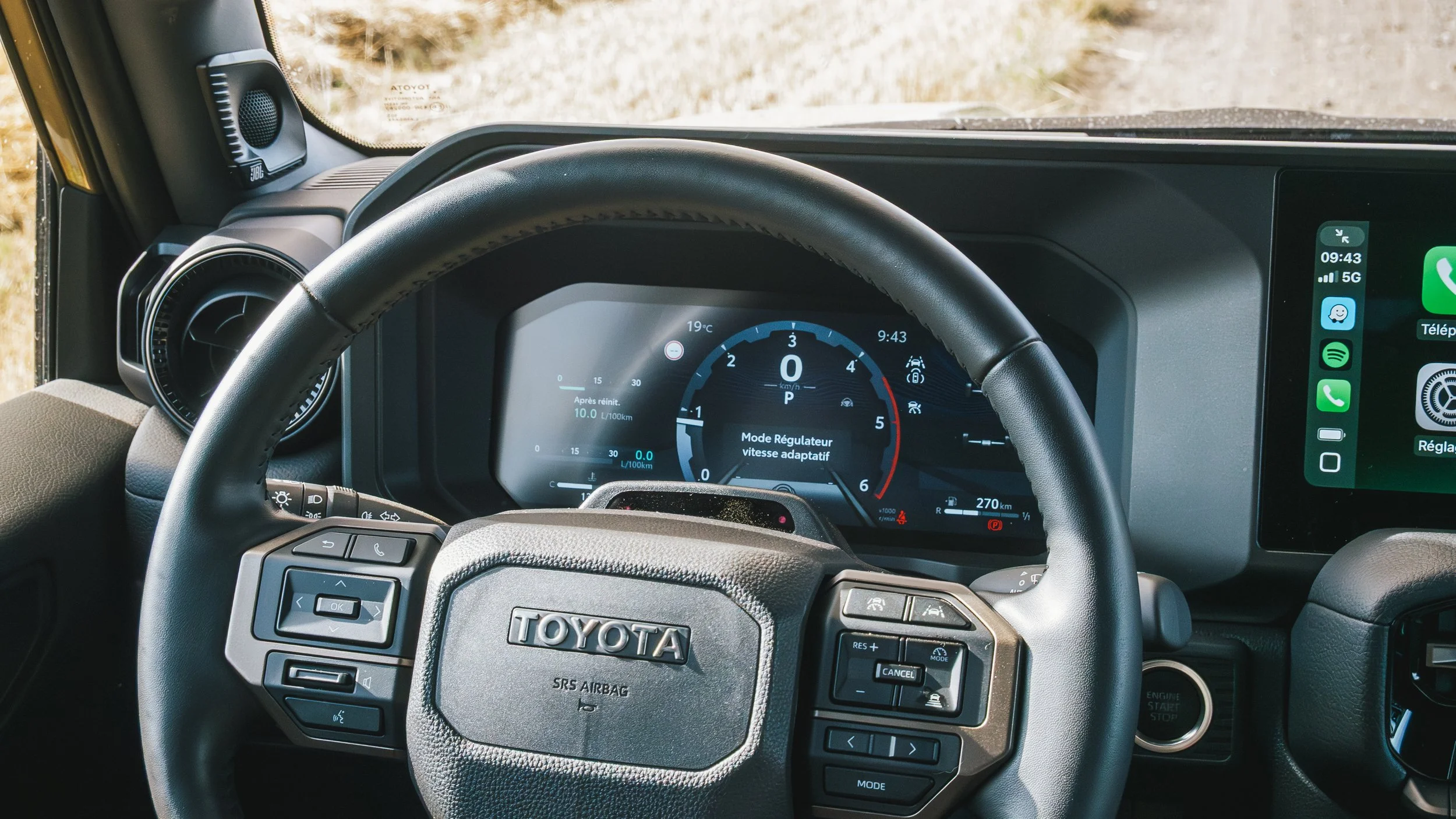 TOYOTA_LAND_CRUISER-24.jpg